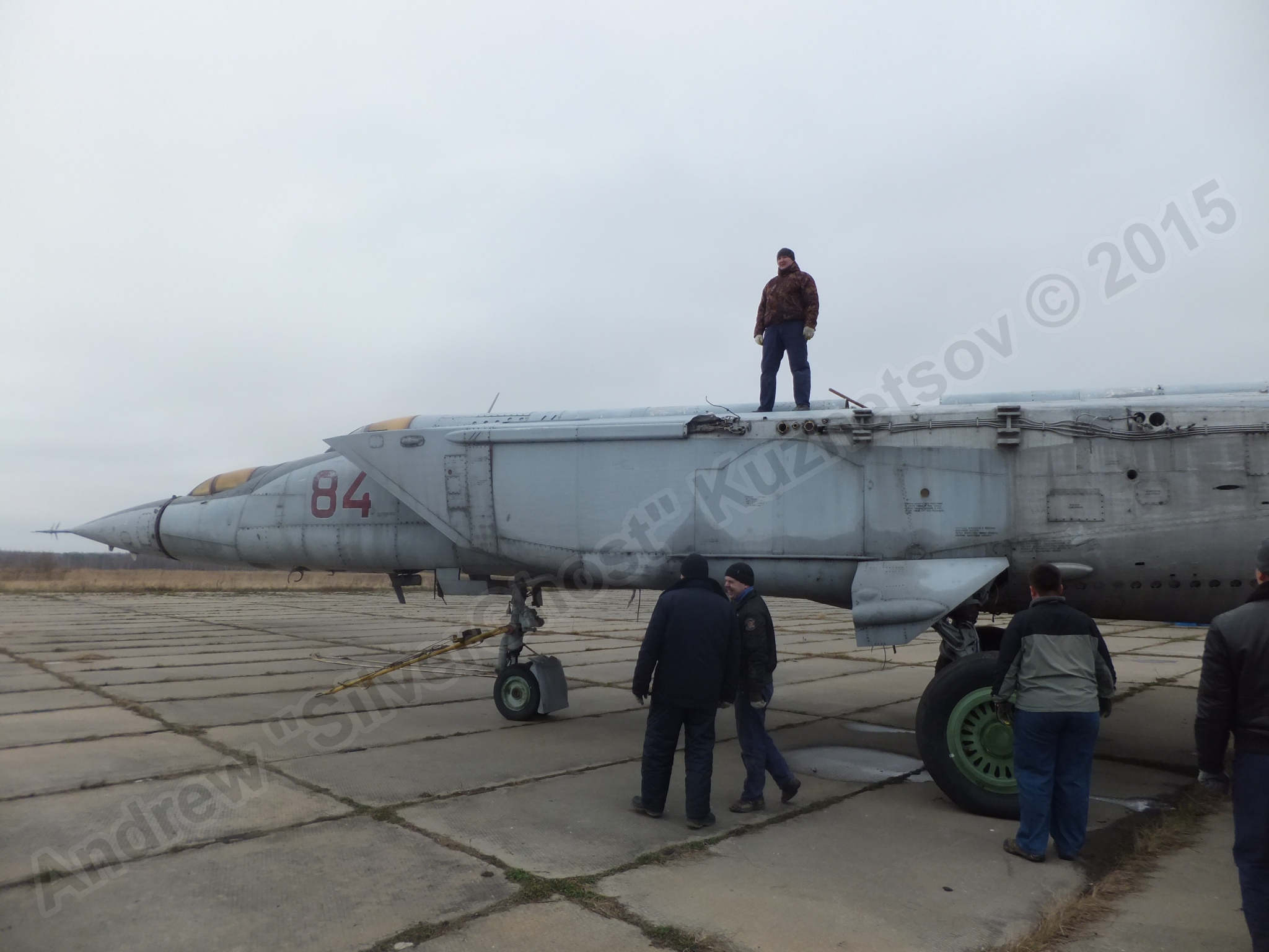 MiG-25PU_fuselage_0015.jpg