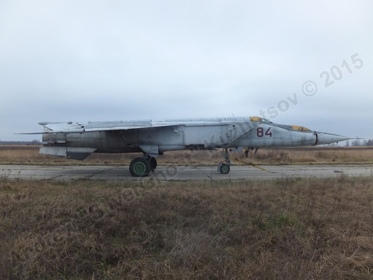 MiG-25PU_fuselage_0043.jpg