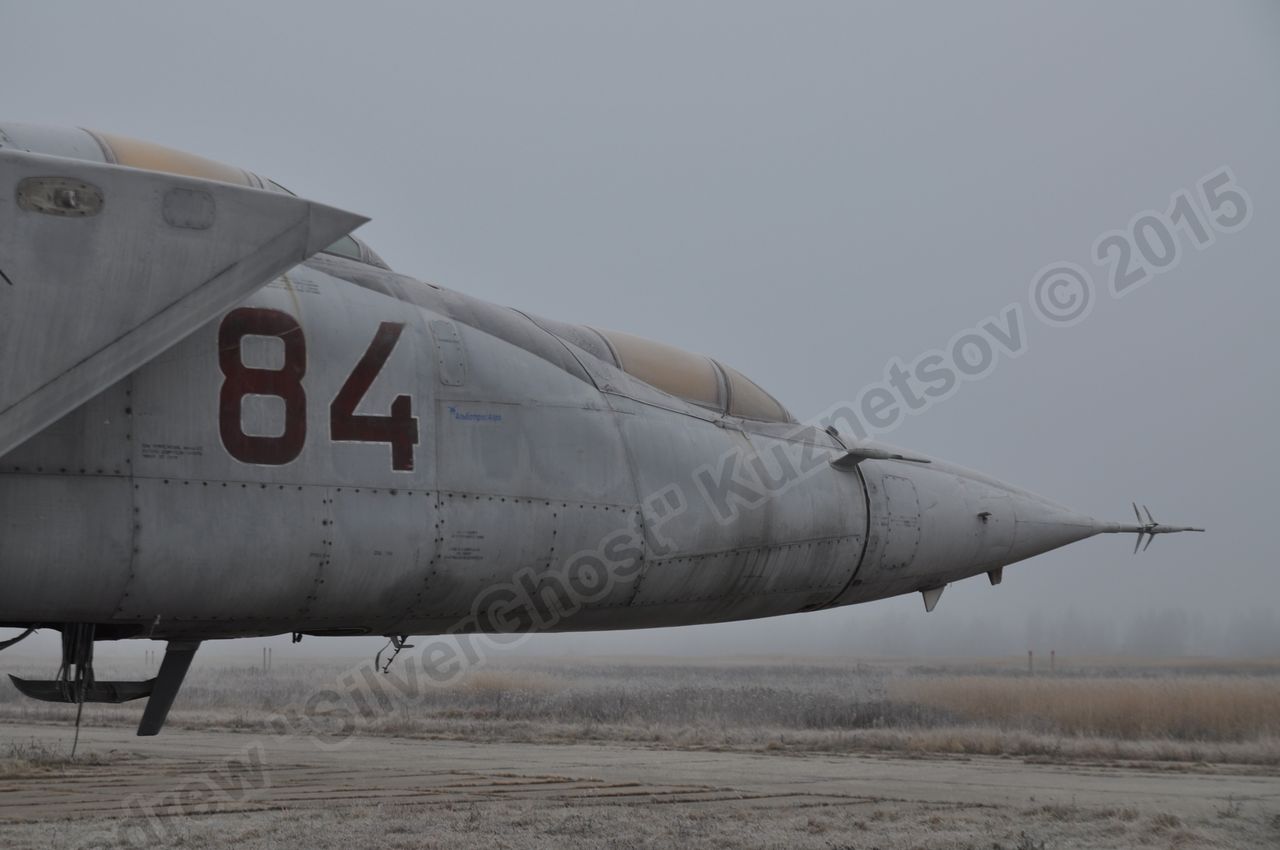 MiG-25PU_fuselage_0074.jpg