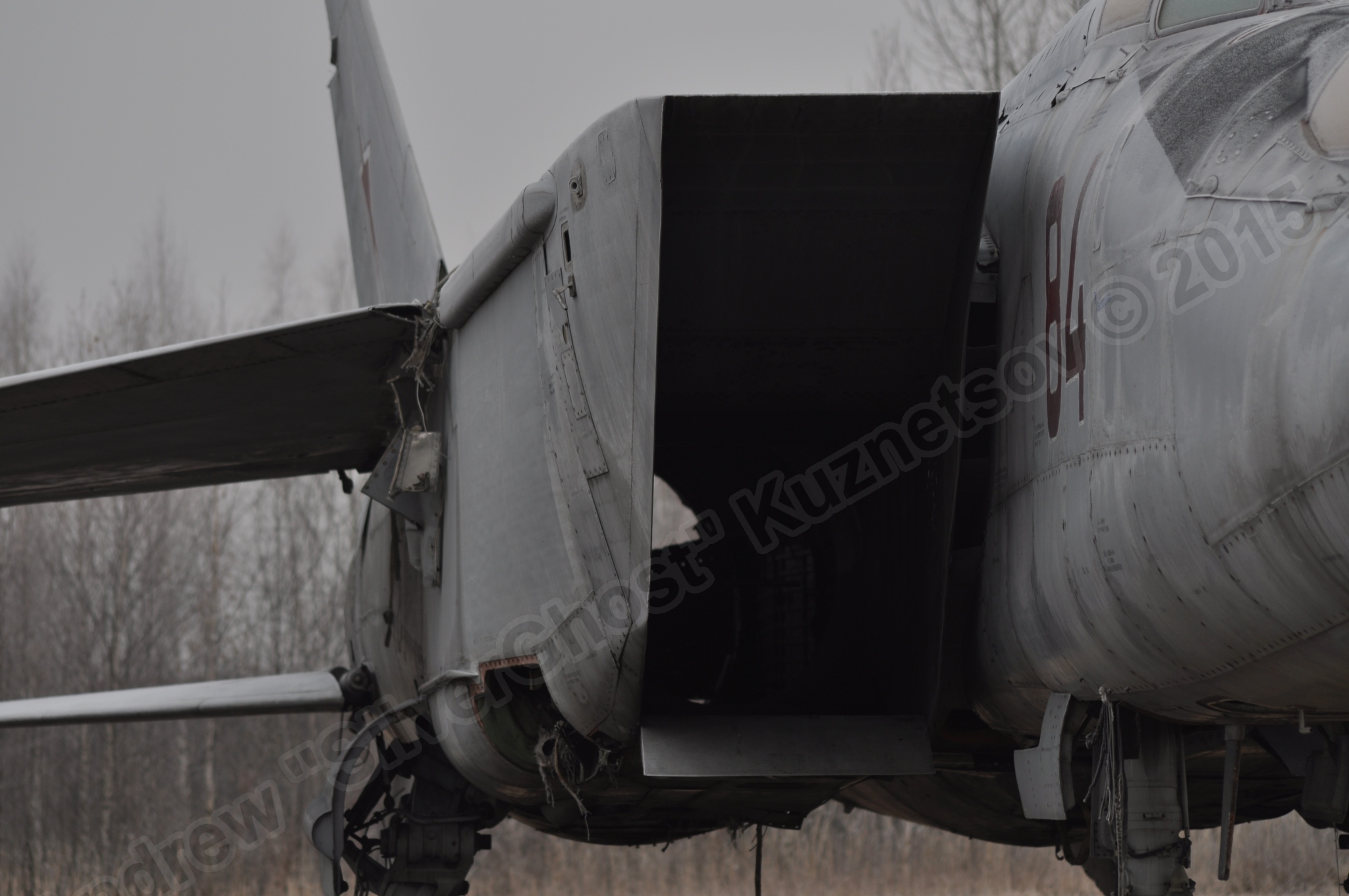 MiG-25PU_fuselage_0111.jpg
