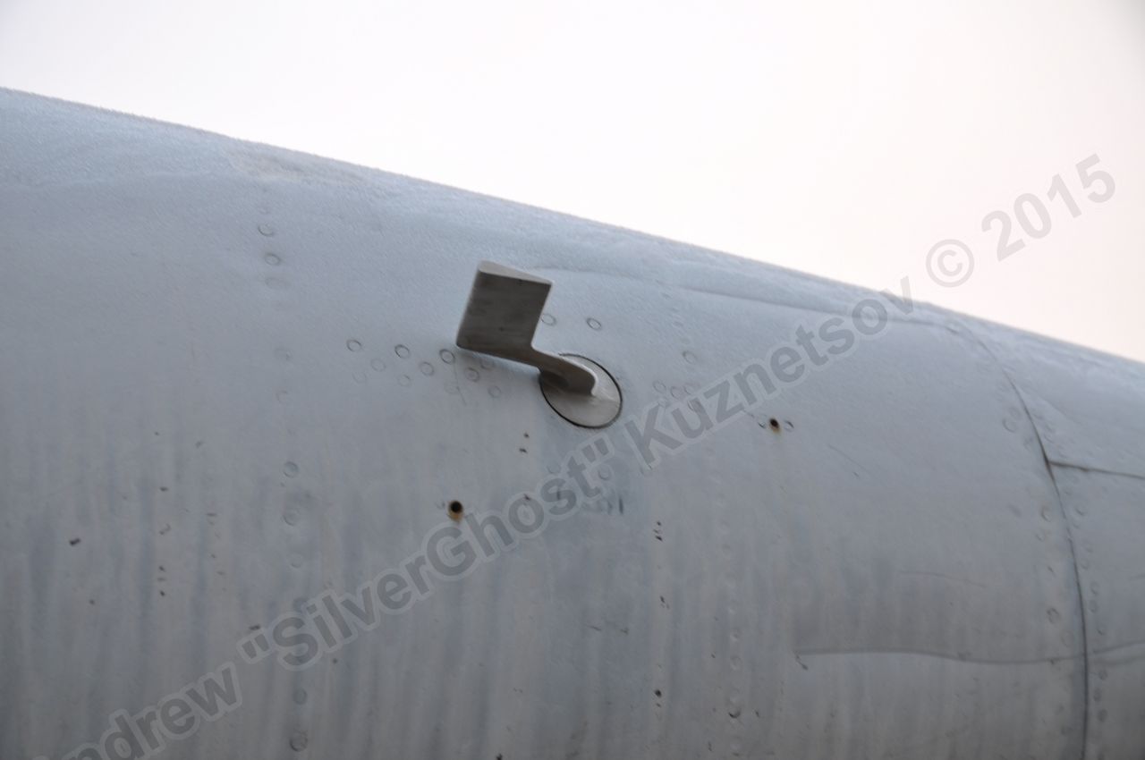 MiG-25PU_fuselage_0122.jpg