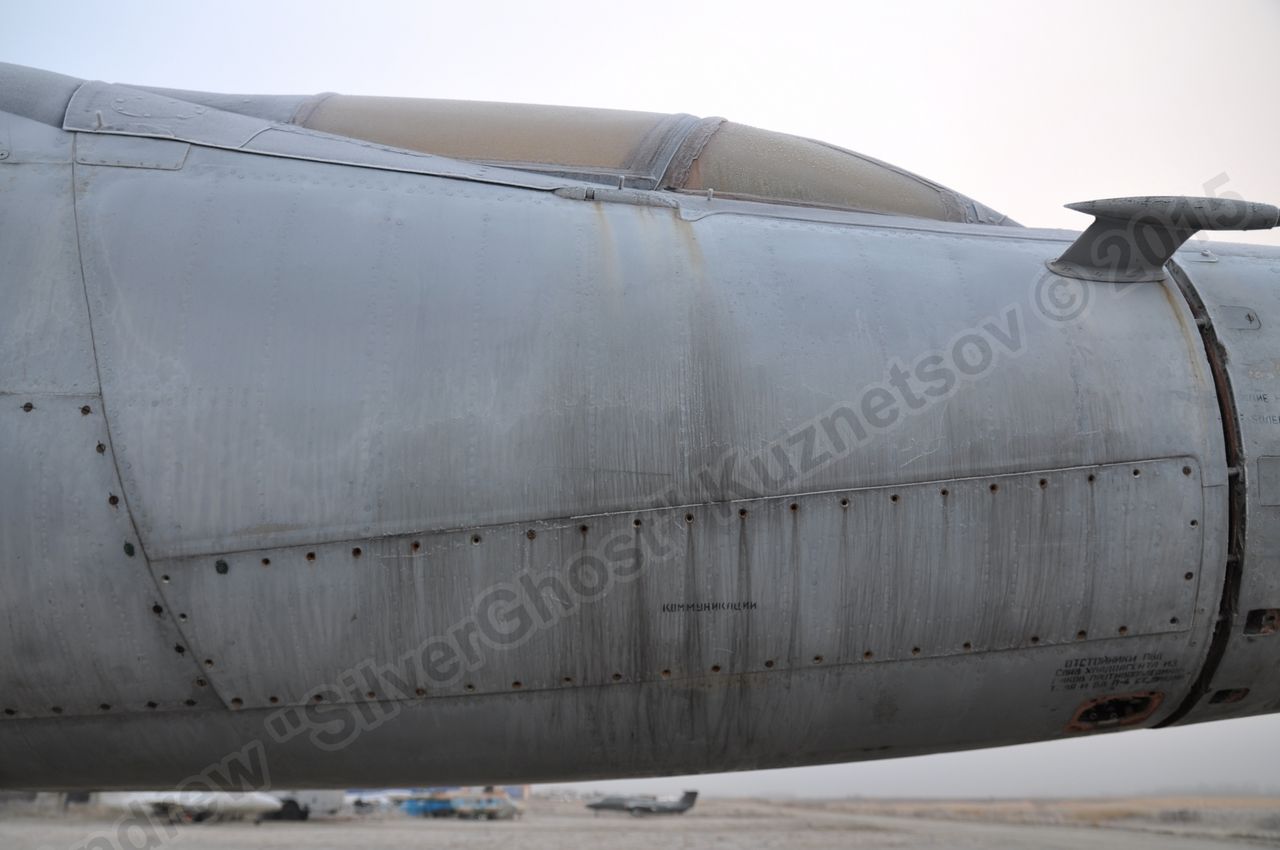 MiG-25PU_fuselage_0126.jpg