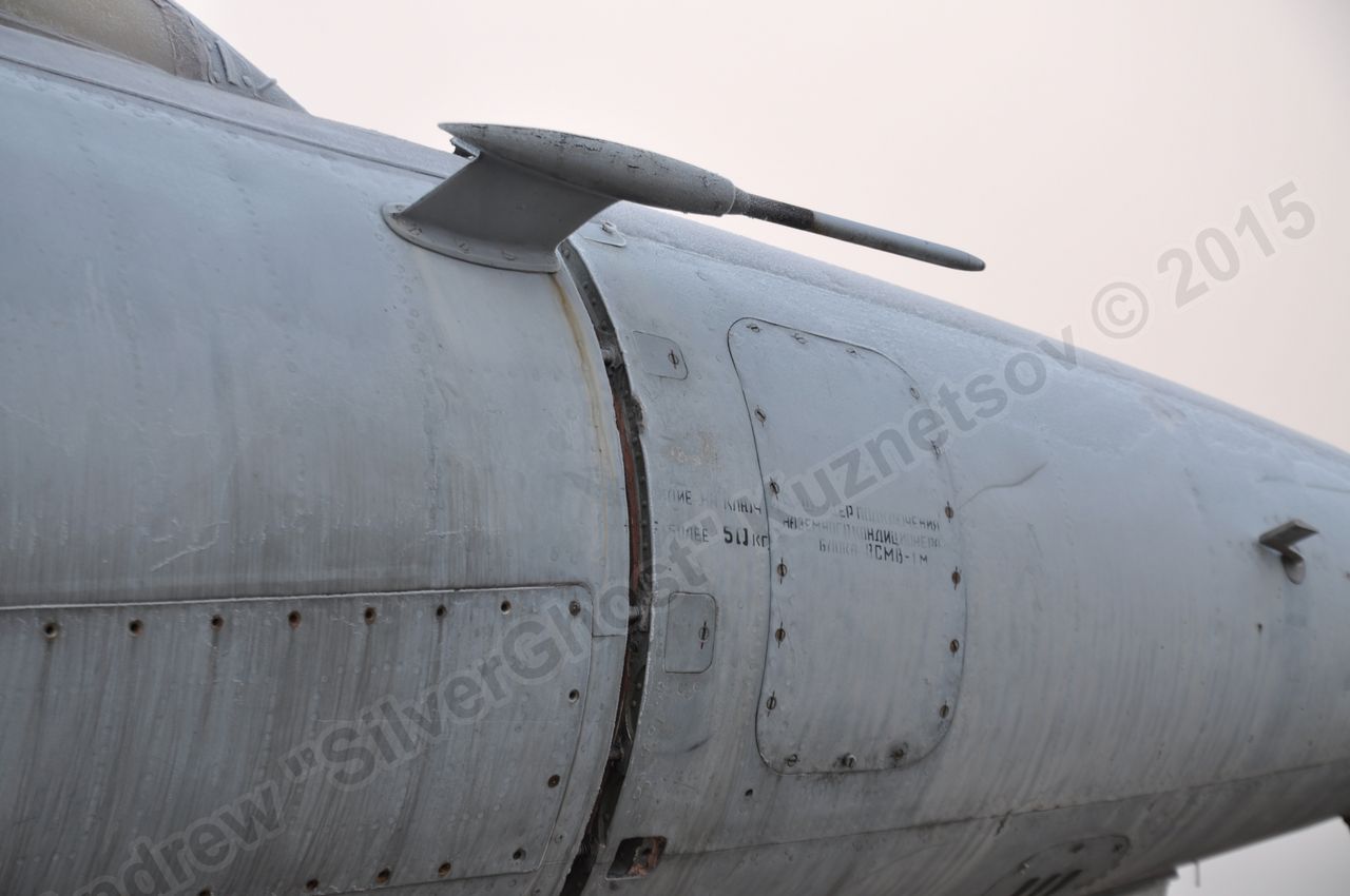 MiG-25PU_fuselage_0130.jpg