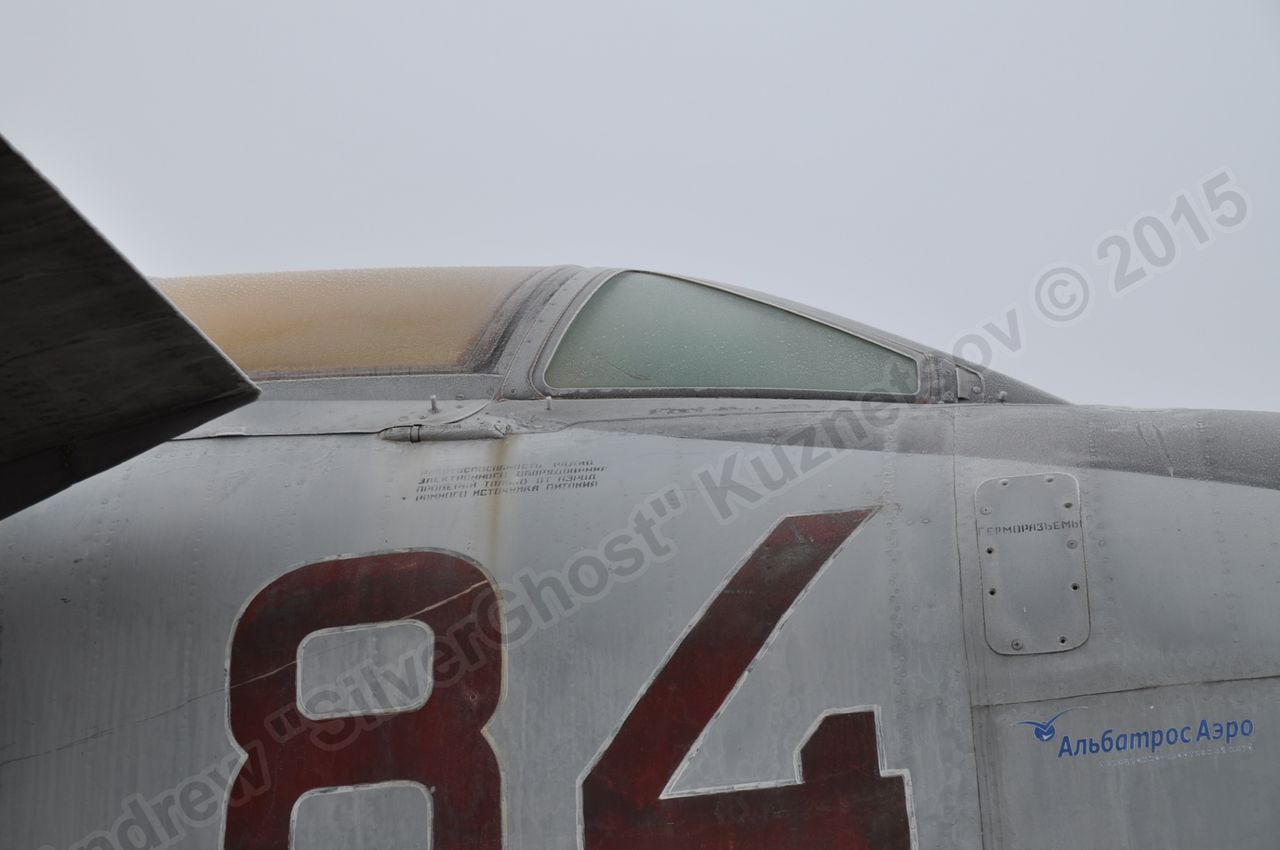 MiG-25PU_fuselage_0133.jpg