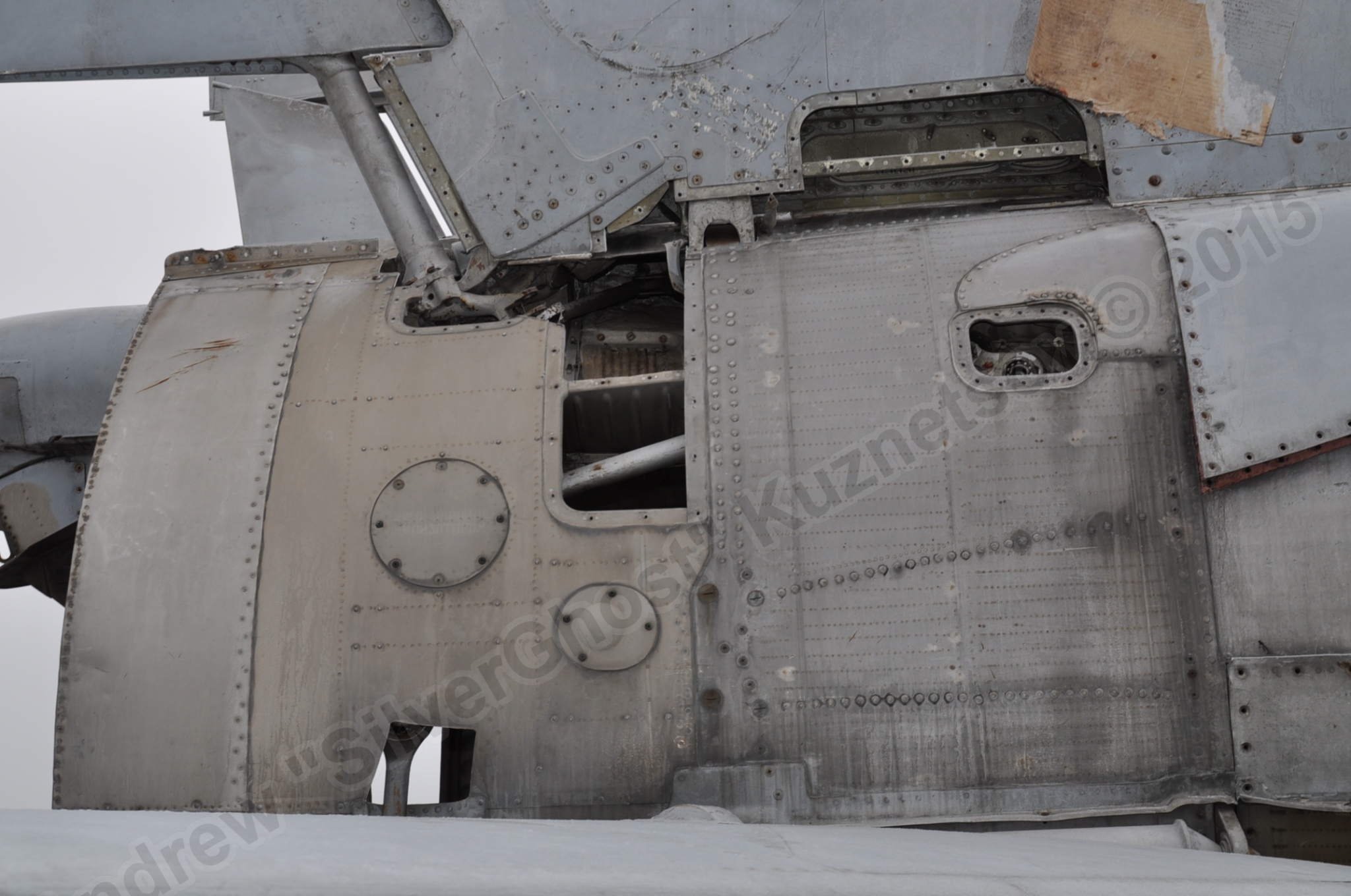 MiG-25PU_fuselage_0139.jpg