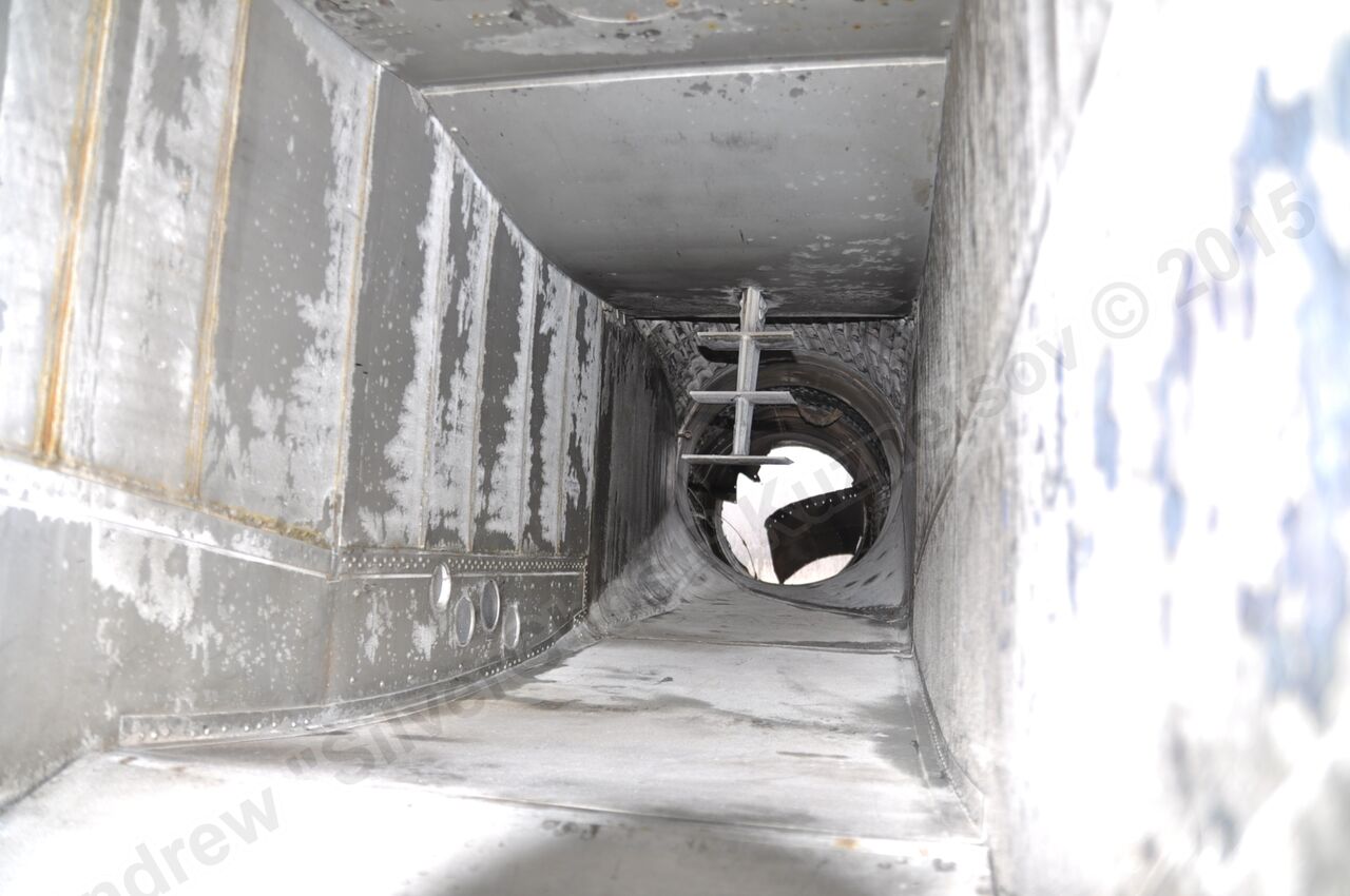 MiG-25PU_fuselage_0165.jpg