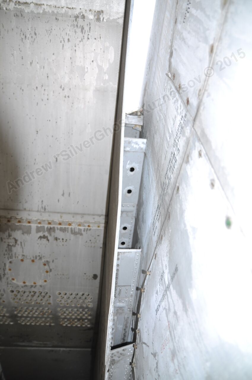 MiG-25PU_fuselage_0171.jpg