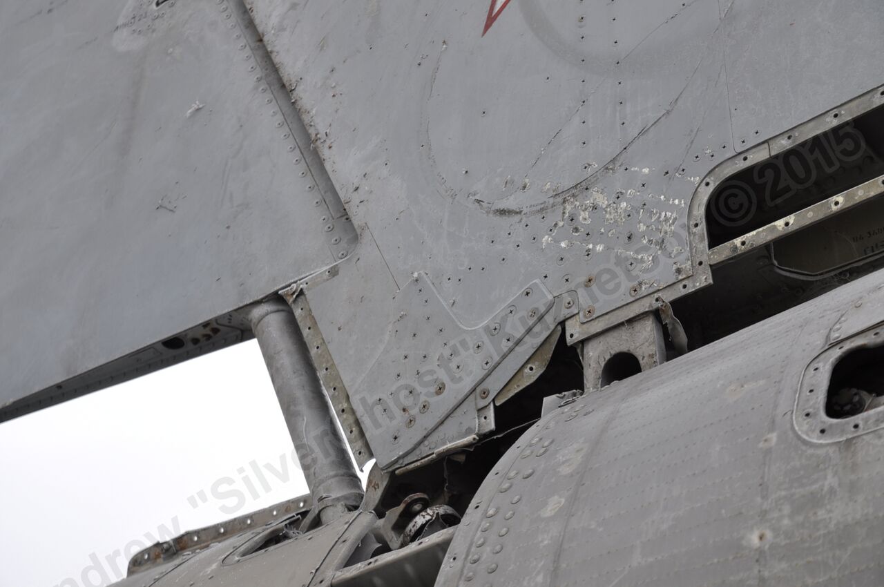 MiG-25PU_fuselage_0176.jpg