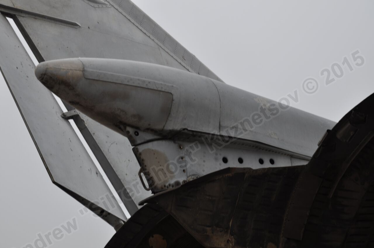 MiG-25PU_fuselage_0178.jpg
