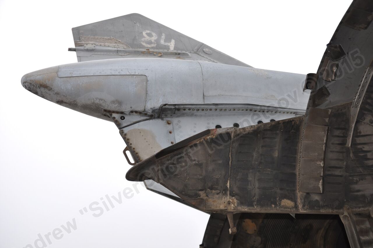 MiG-25PU_fuselage_0179.jpg
