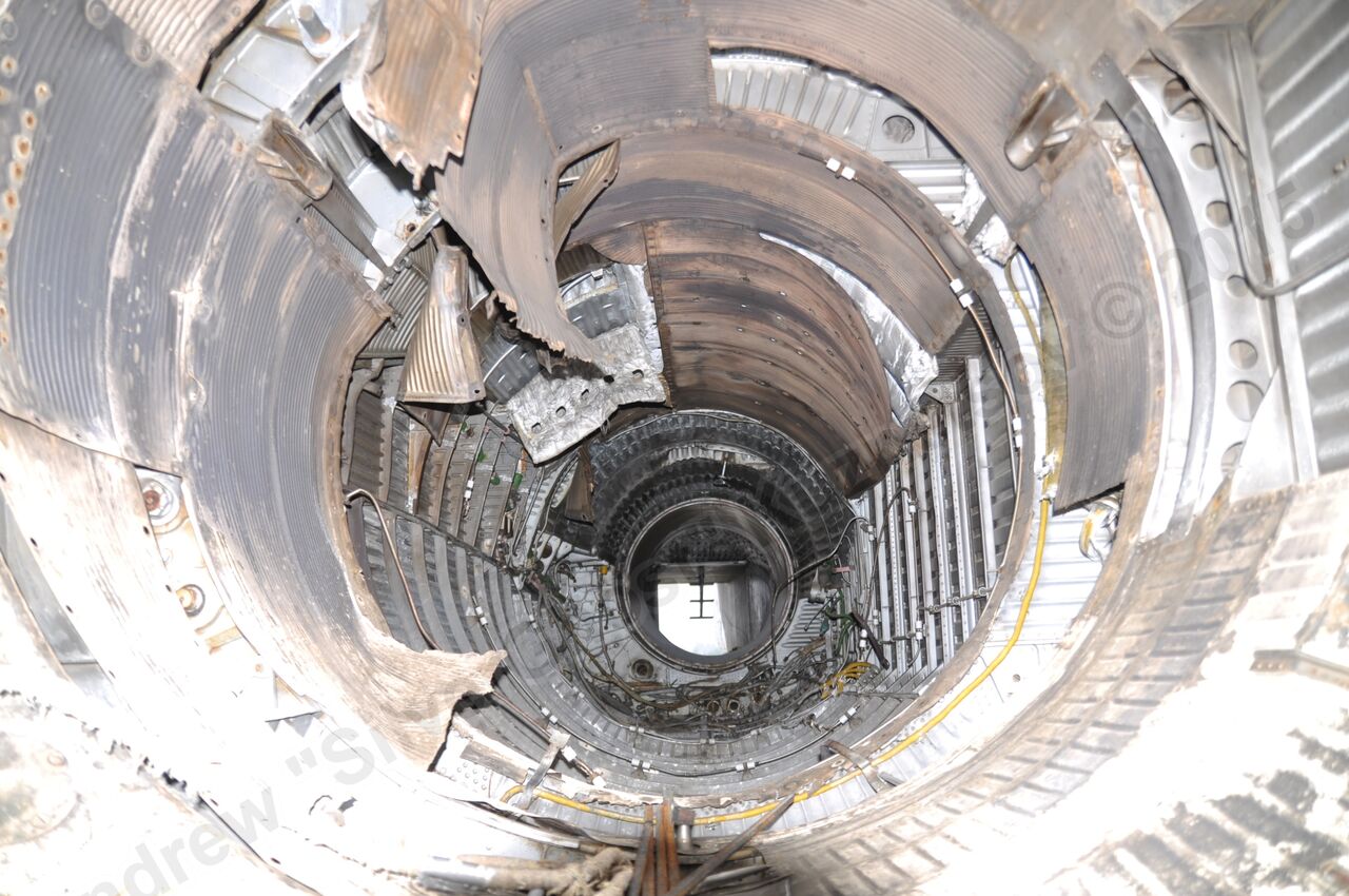 MiG-25PU_fuselage_0189.jpg
