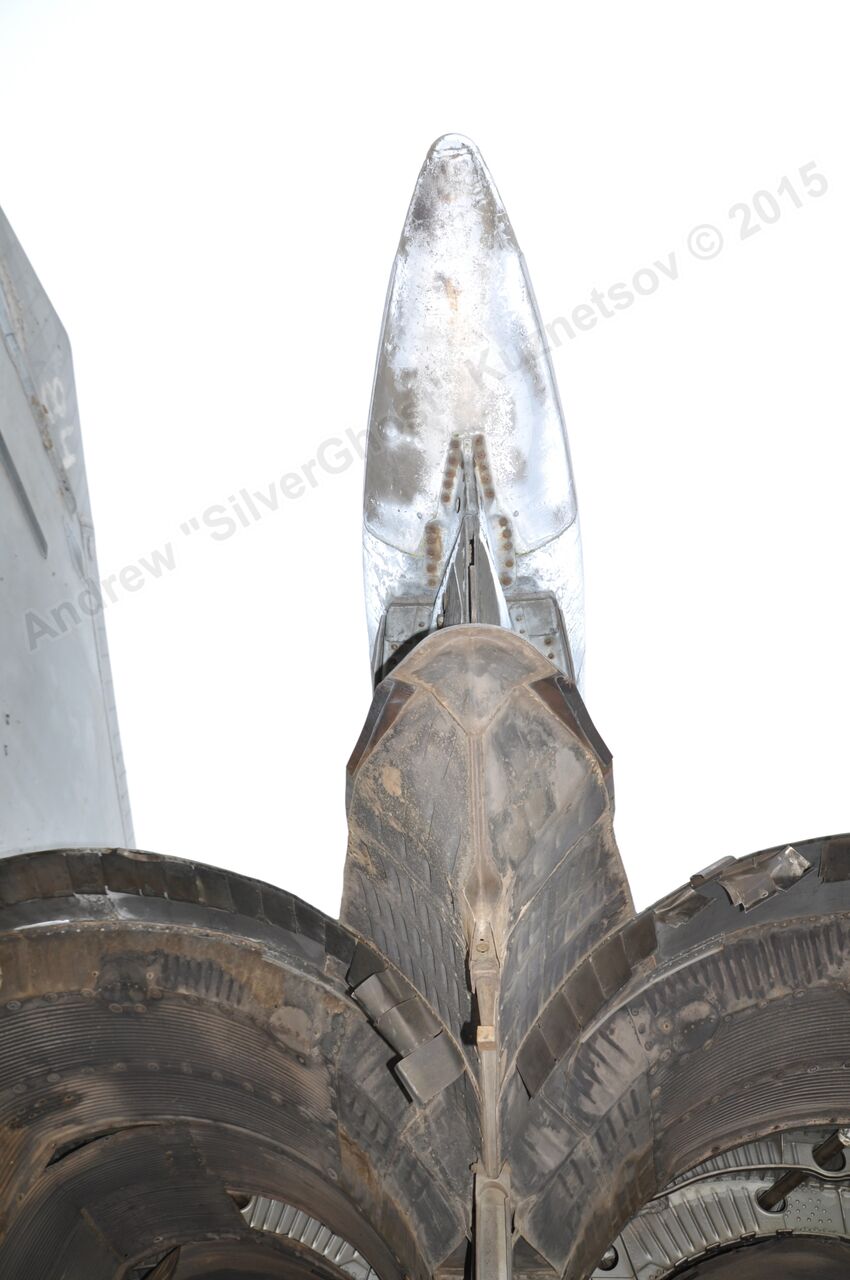 MiG-25PU_fuselage_0203.jpg