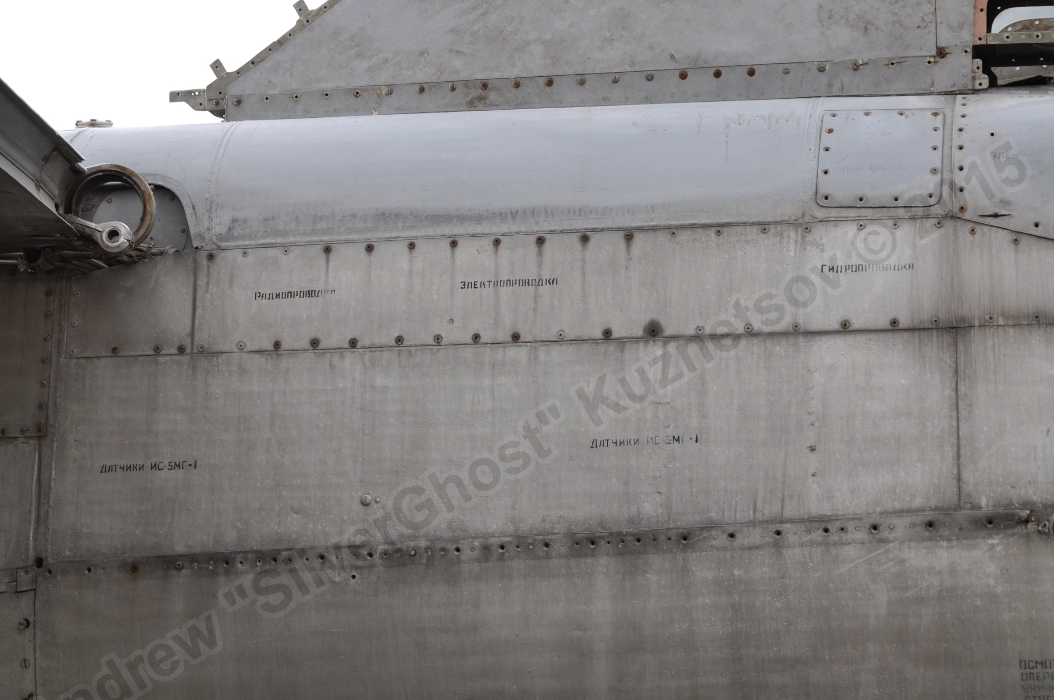 MiG-25PU_fuselage_0212.jpg