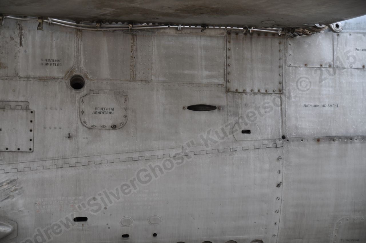 MiG-25PU_fuselage_0223.jpg