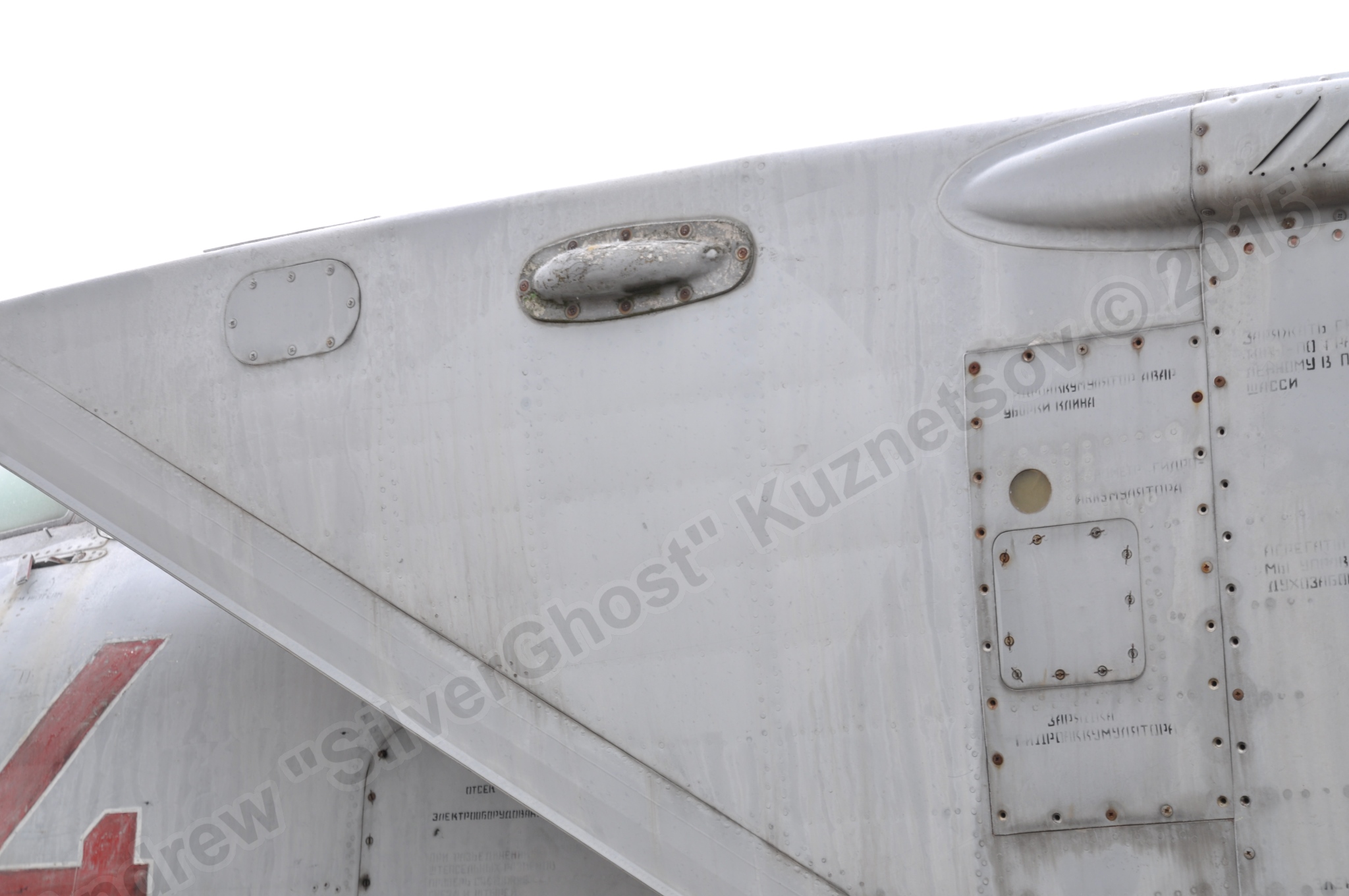 MiG-25PU_fuselage_0235.jpg