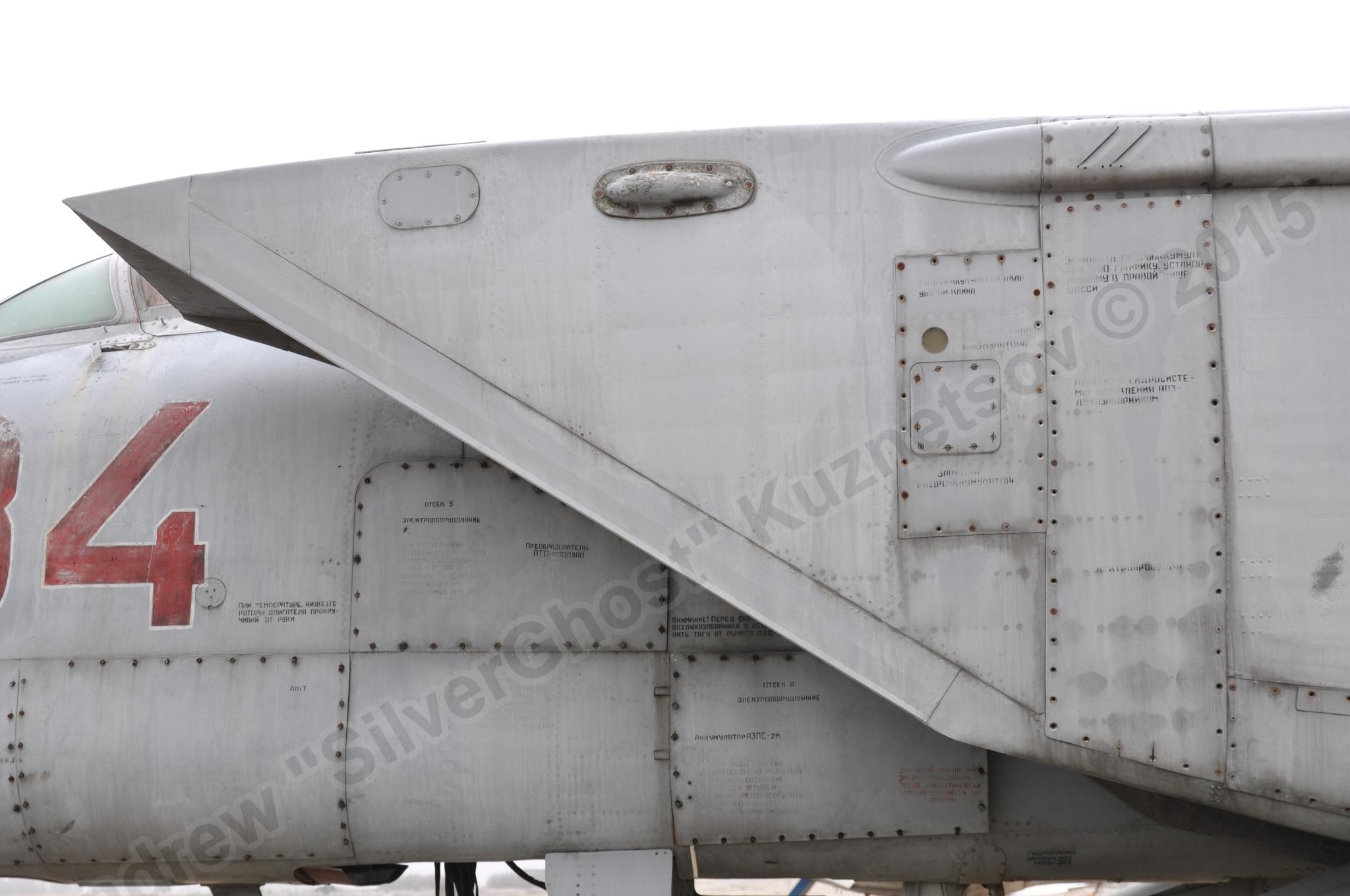 MiG-25PU_fuselage_0236.jpg