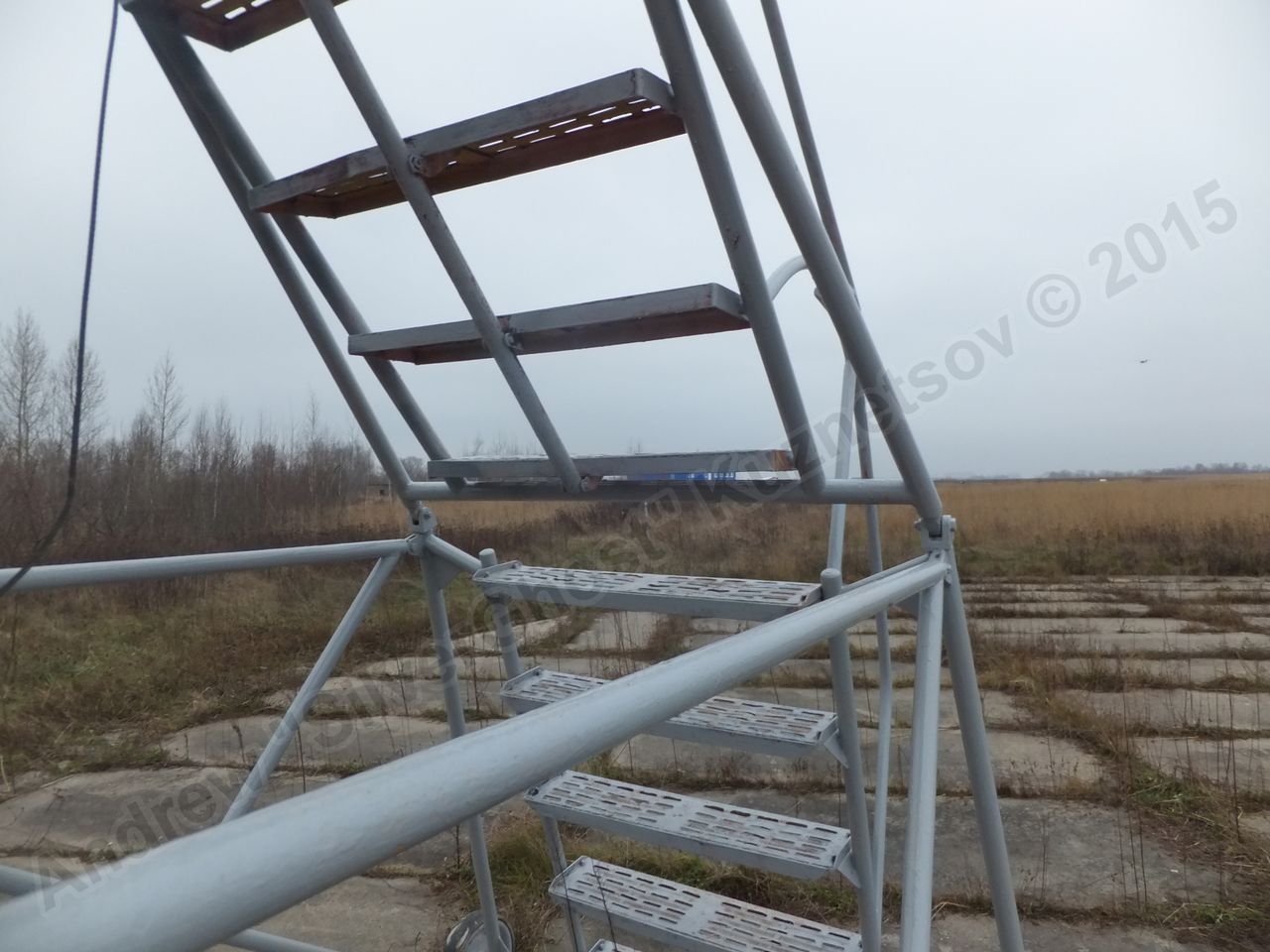 Il-14_ladder_0023.jpg