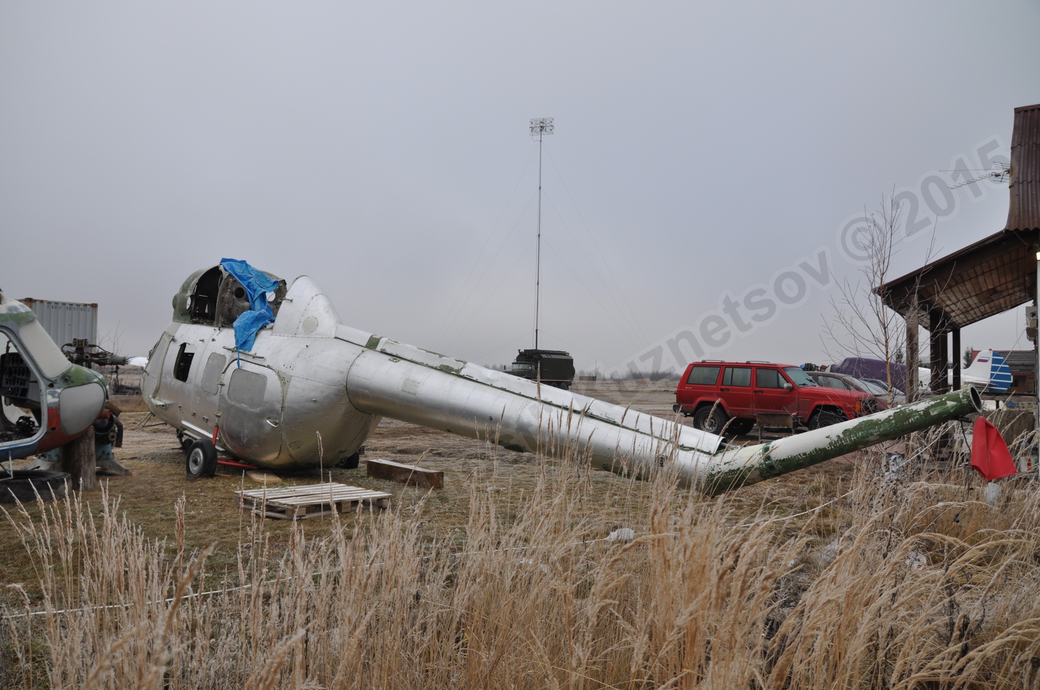 Mi-2_0081.jpg