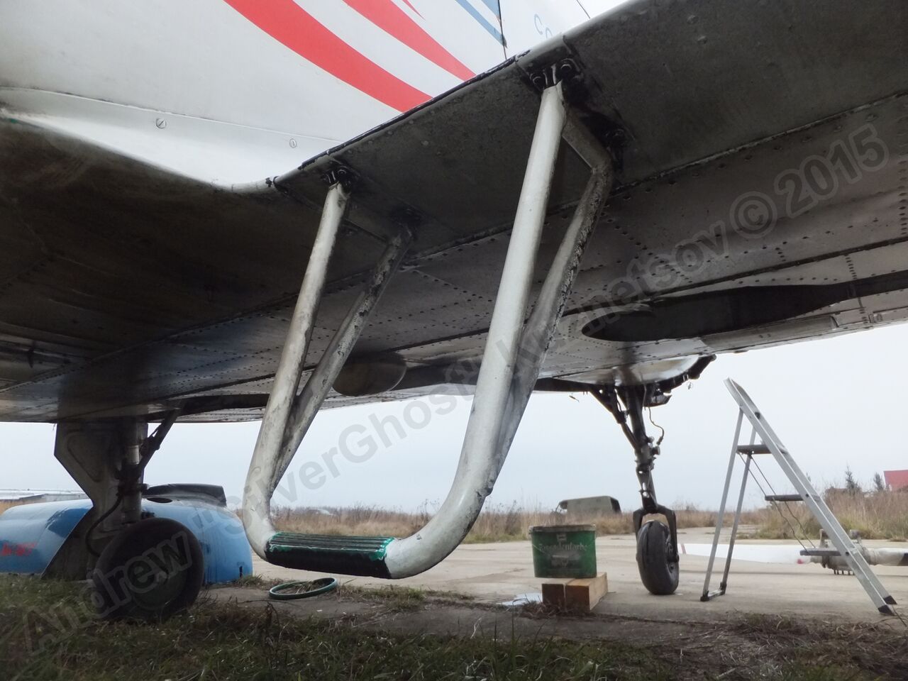 Yak-18T_RA-44260_0062.jpg
