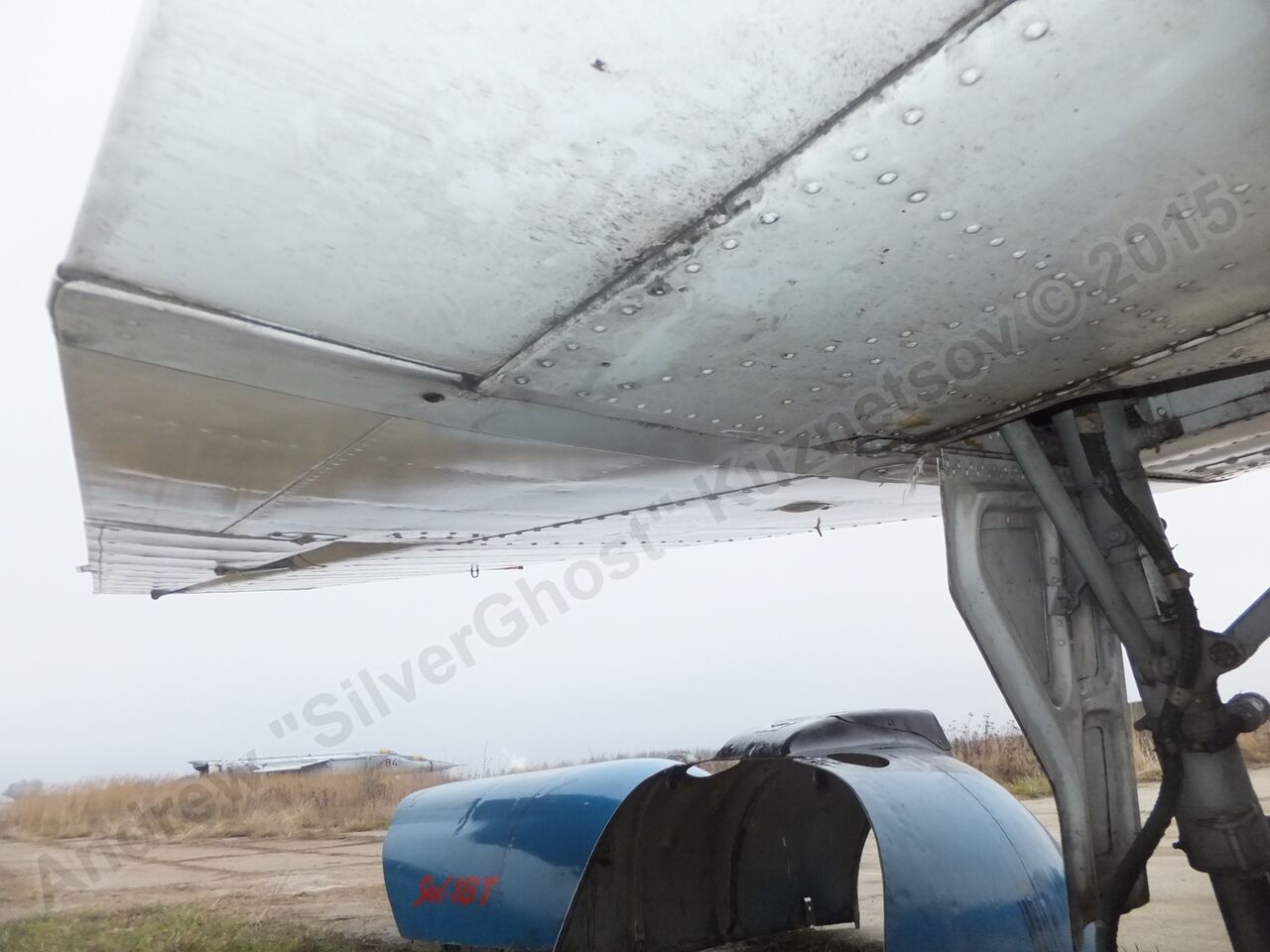 Yak-18T_RA-44260_0227.jpg