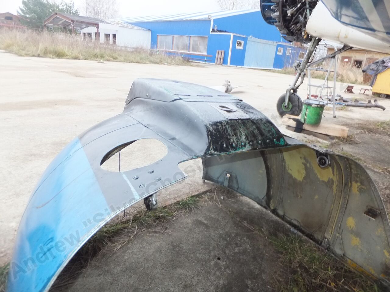Yak-18T_RA-44260_0234.jpg