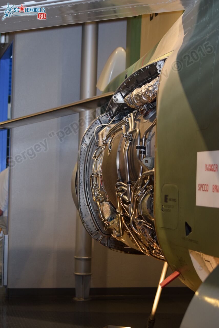 Mitsubishi_F-1_0147.jpg