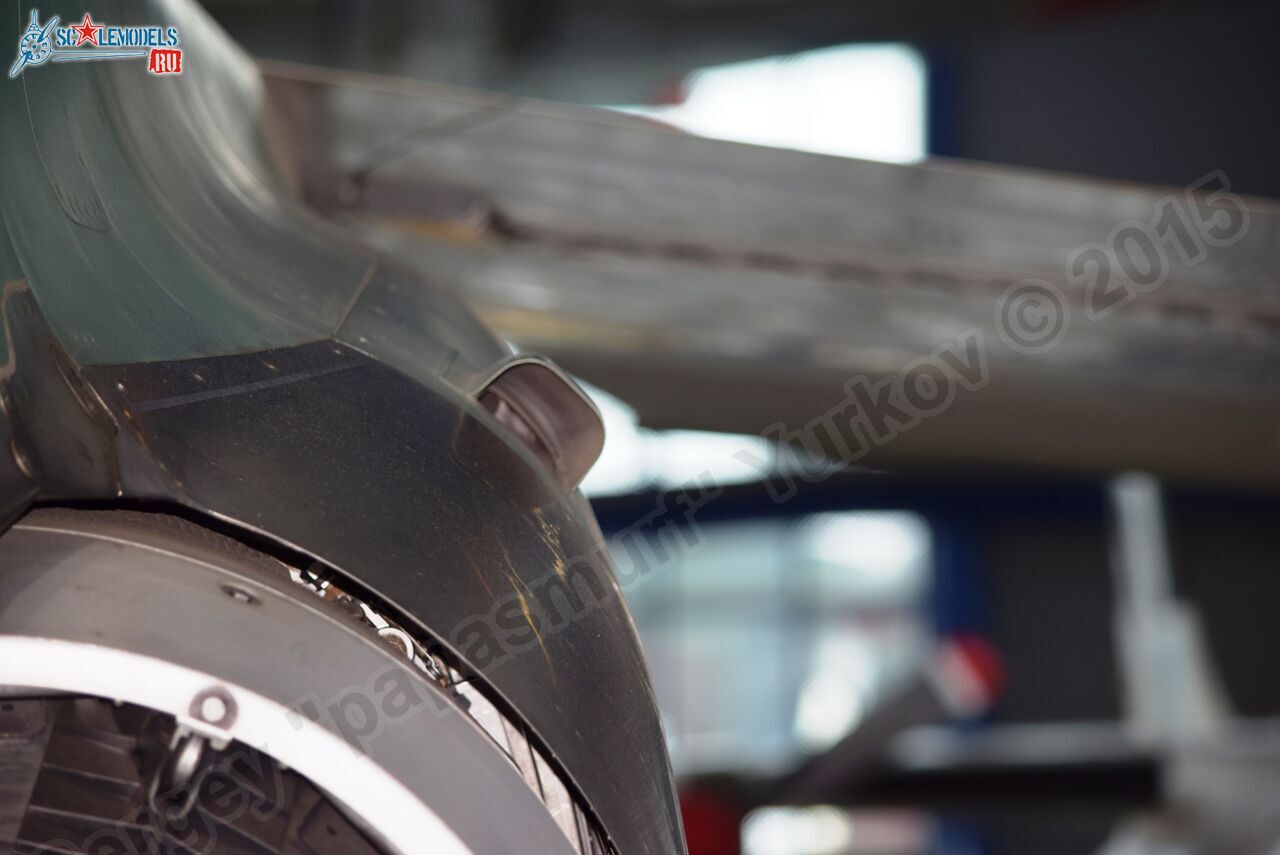 Mitsubishi_F-1_0016.jpg