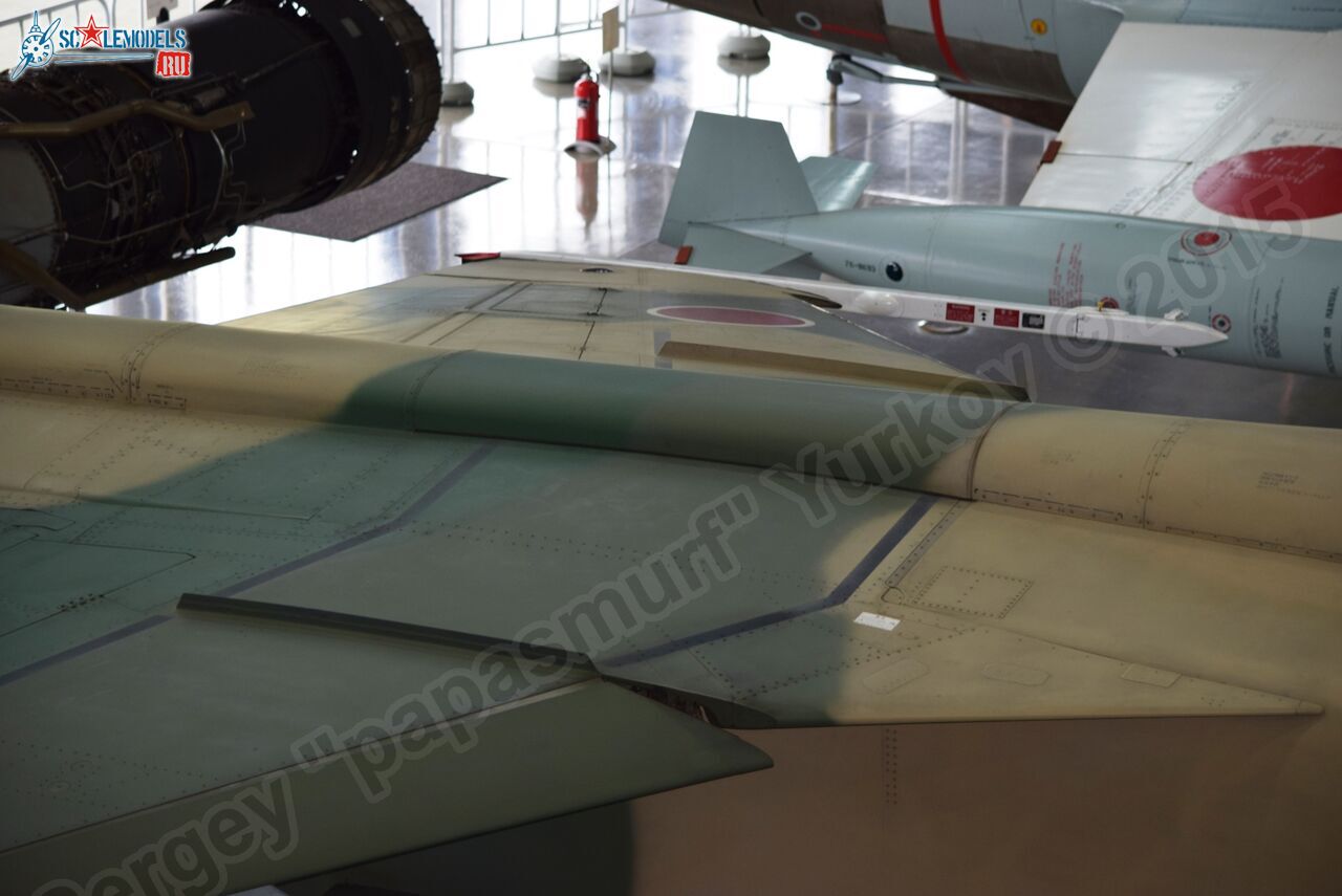 Mitsubishi_F-1_0026.jpg