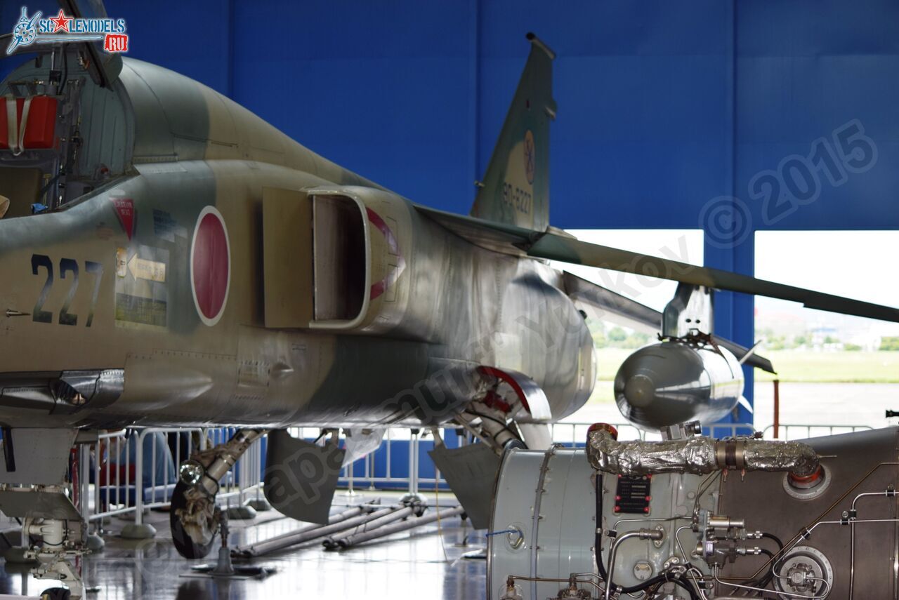 Mitsubishi_F-1_0046.jpg