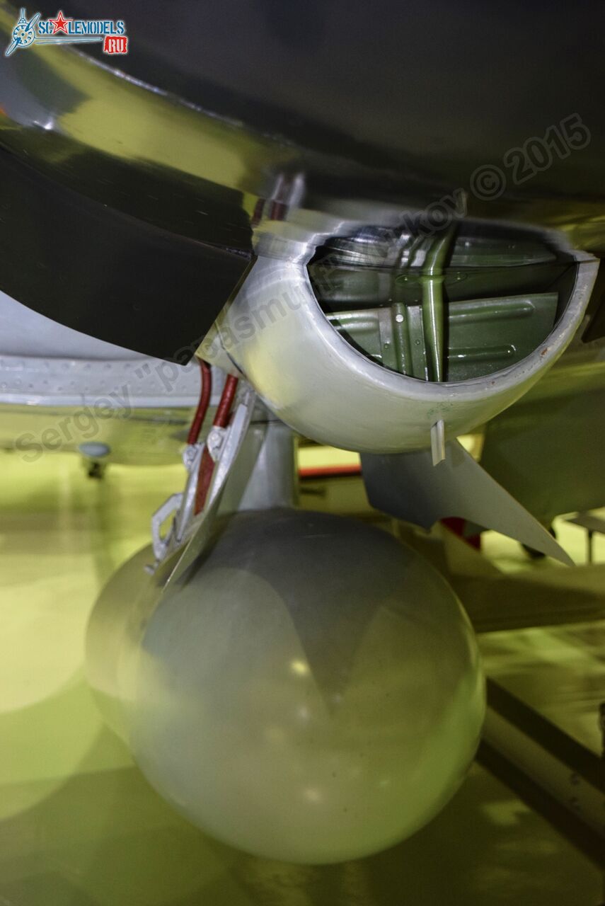 Mitsubishi_A6M5_Zero_0018.jpg