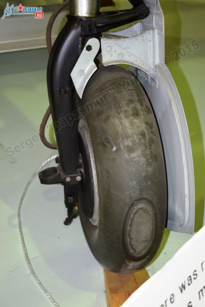 Mitsubishi_A6M5_Zero_0051.jpg