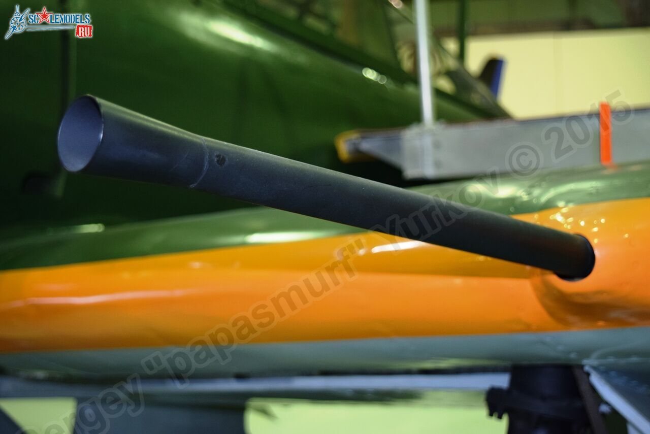 Mitsubishi_A6M5_Zero_0057.jpg