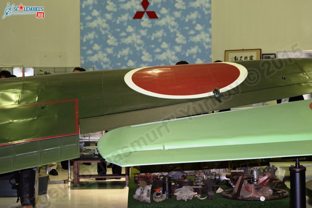 Mitsubishi_A6M5_Zero_0109.jpg