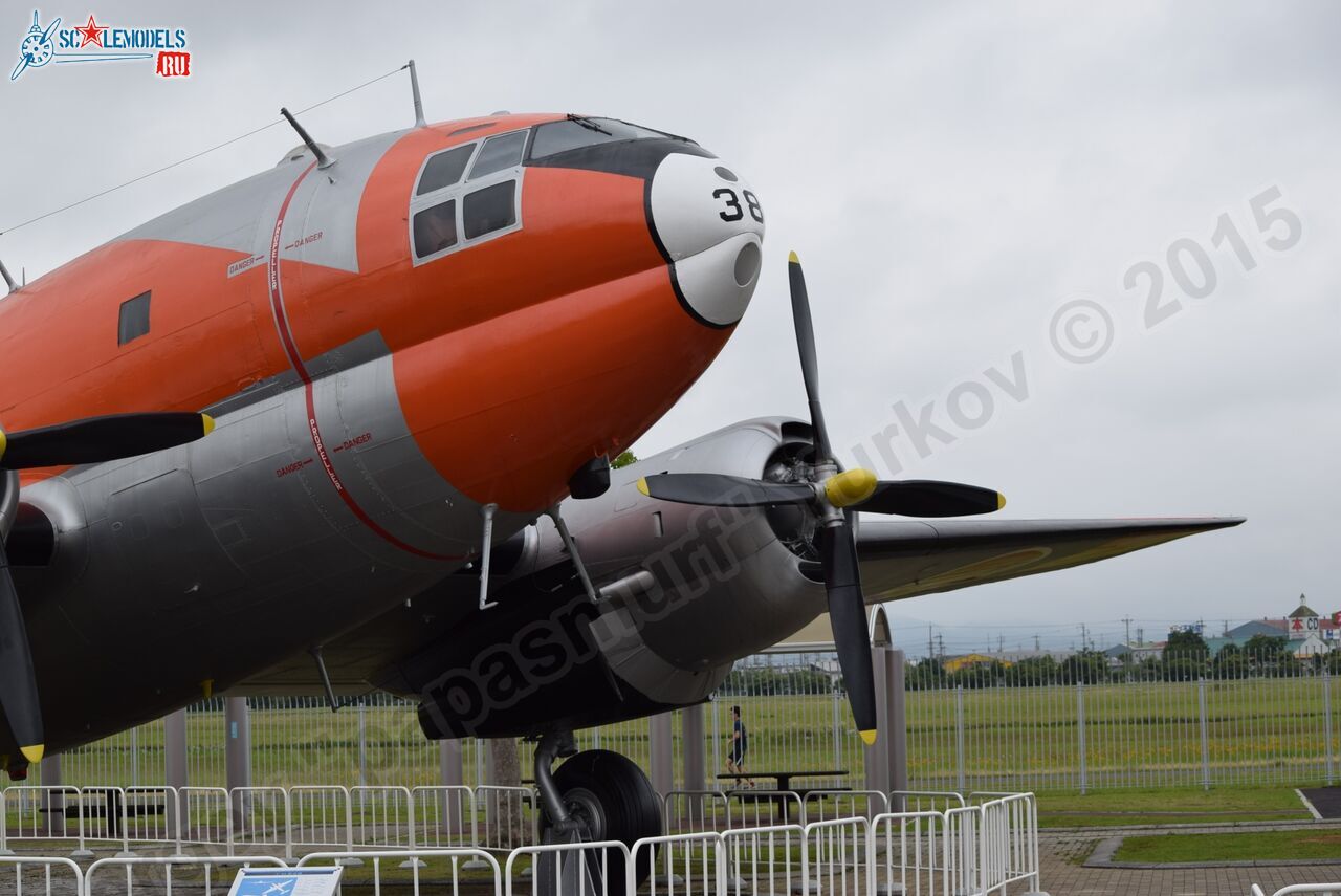 Curtiss_C-46A_Commando_0002.jpg