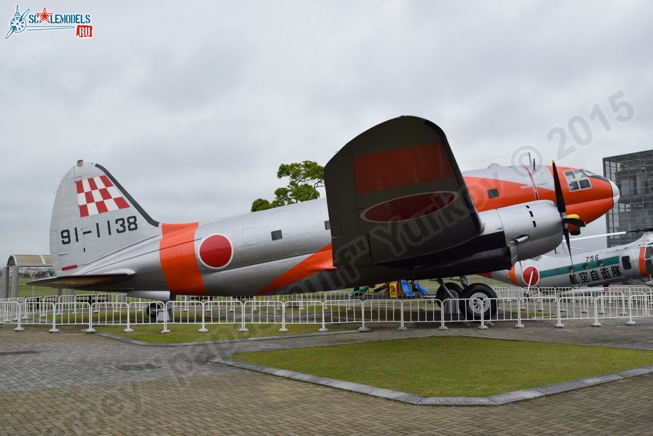 Curtiss_C-46A_Commando_0009.jpg