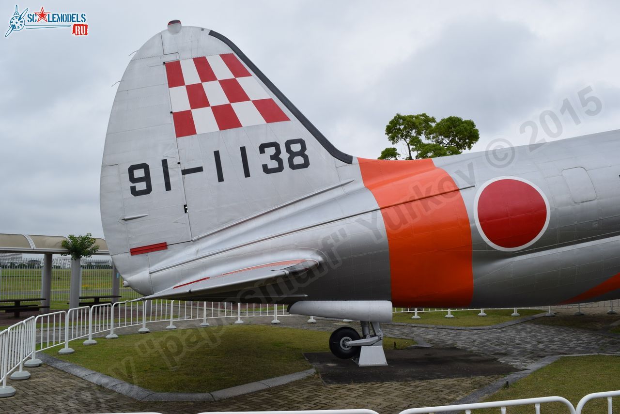 Curtiss_C-46A_Commando_0015.jpg