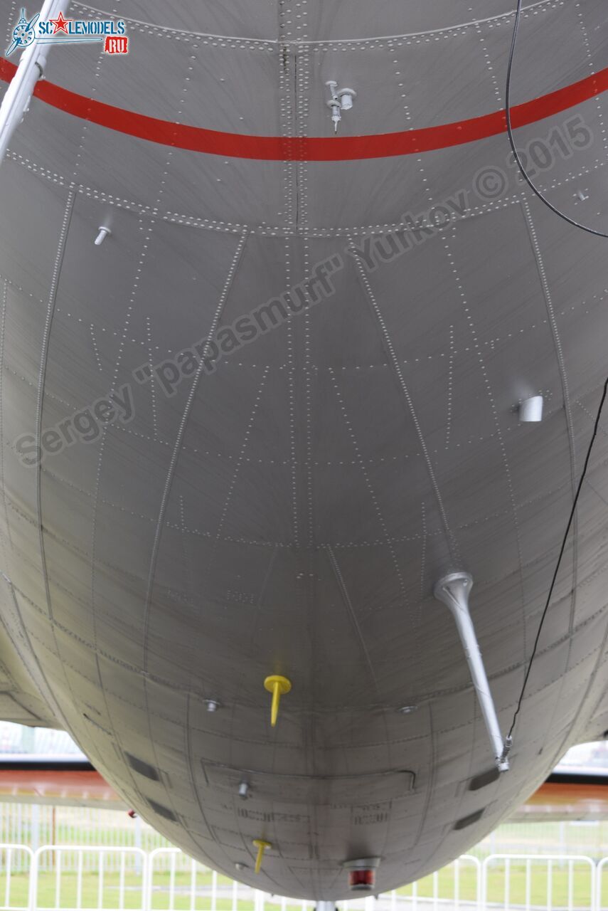 Curtiss_C-46A_Commando_0086.jpg