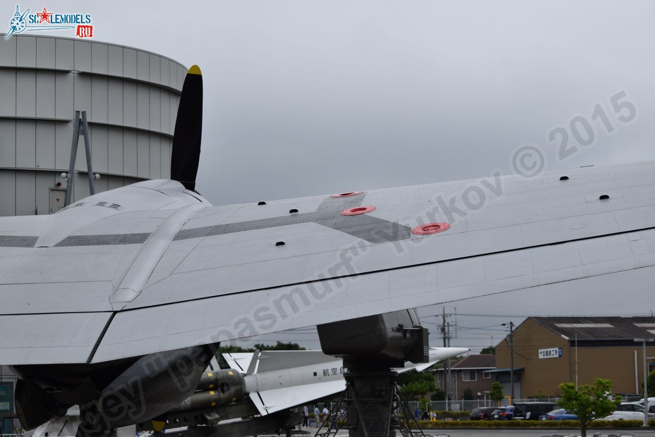 Curtiss_C-46A_Commando_0136.jpg