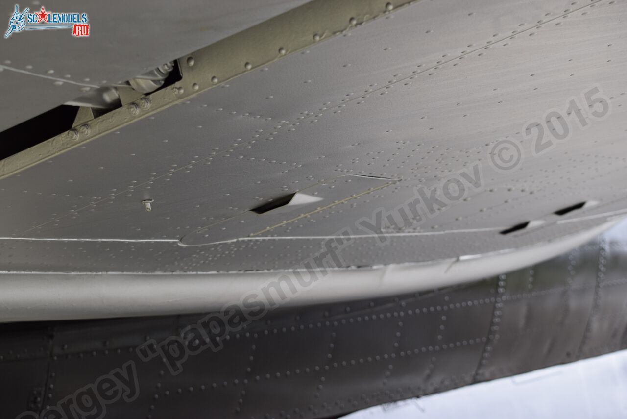Curtiss_C-46A_Commando_0155.jpg