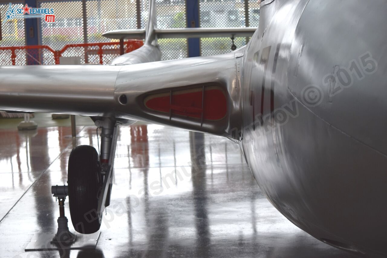 de_Havilland_DH-115_Vampire_0033.jpg