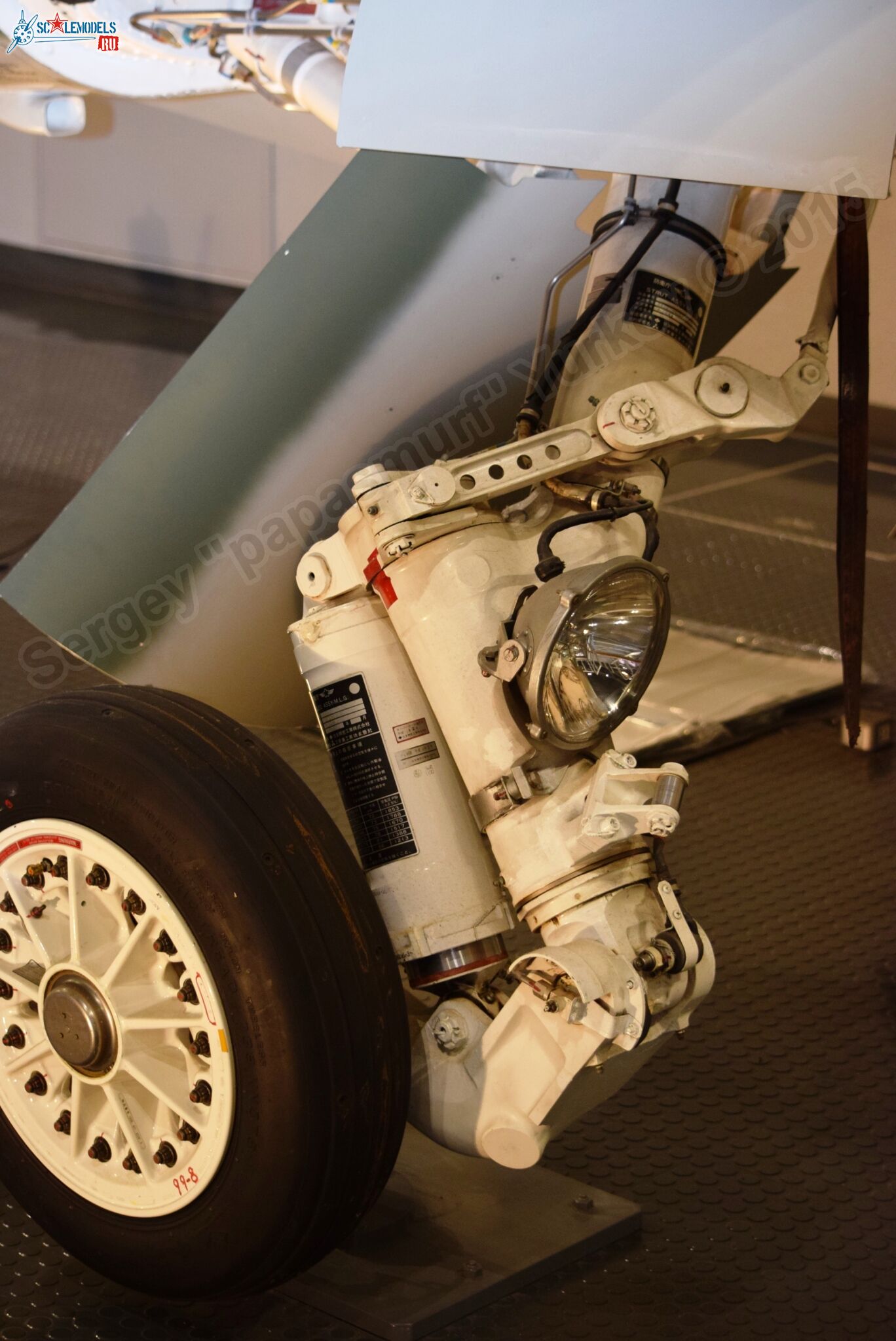 Mitsubishi_F-1_0083.jpg