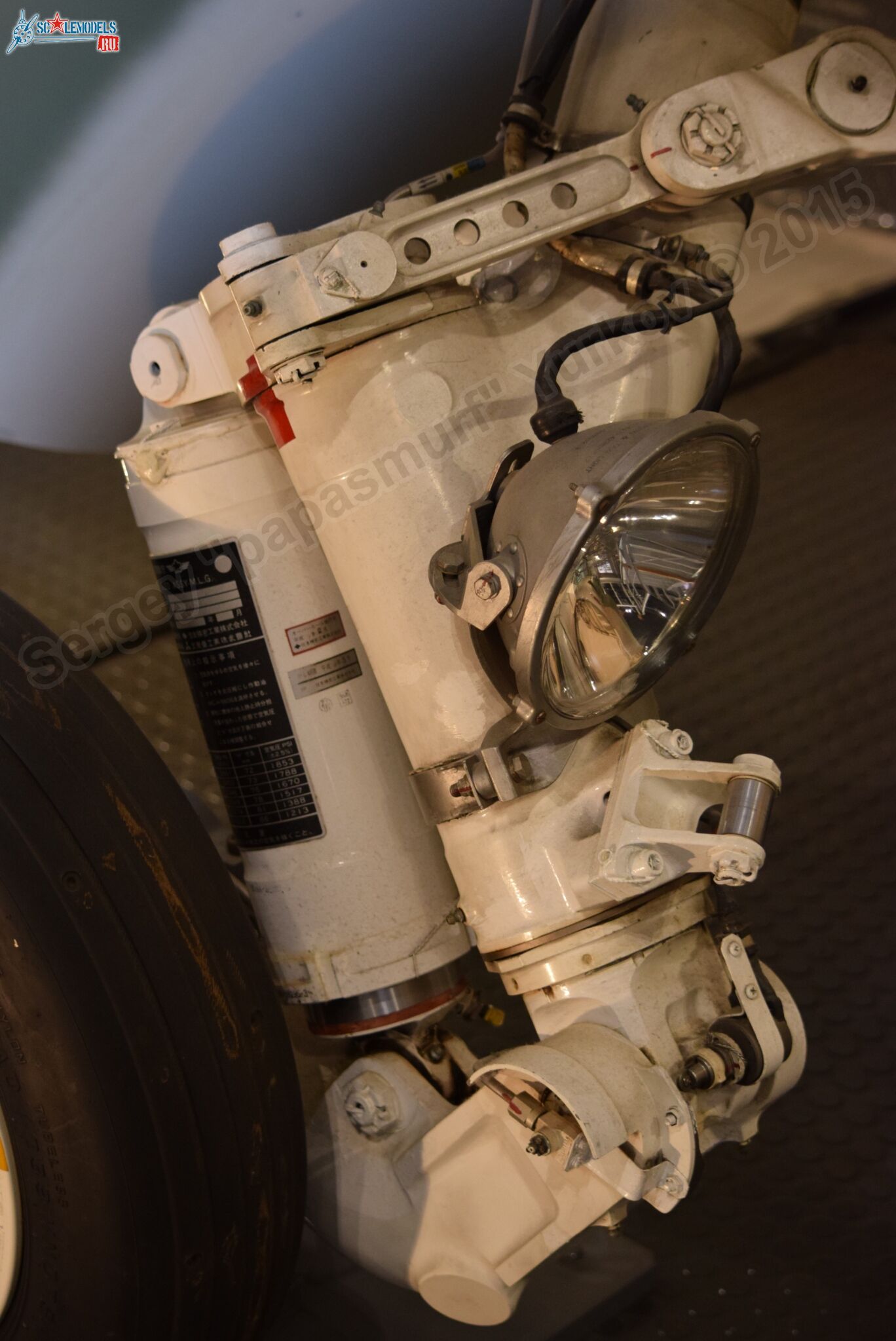 Mitsubishi_F-1_0084.jpg