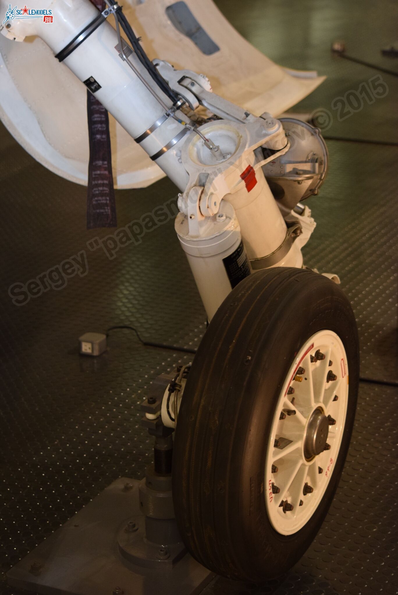 Mitsubishi_F-1_0102.jpg