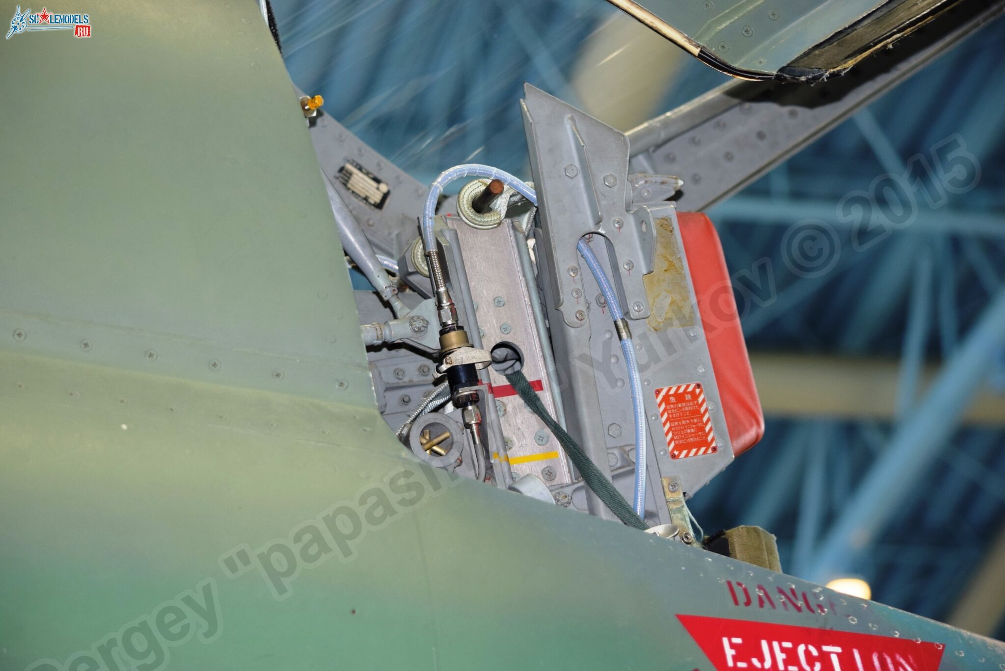 Mitsubishi_F-1_0066.jpg