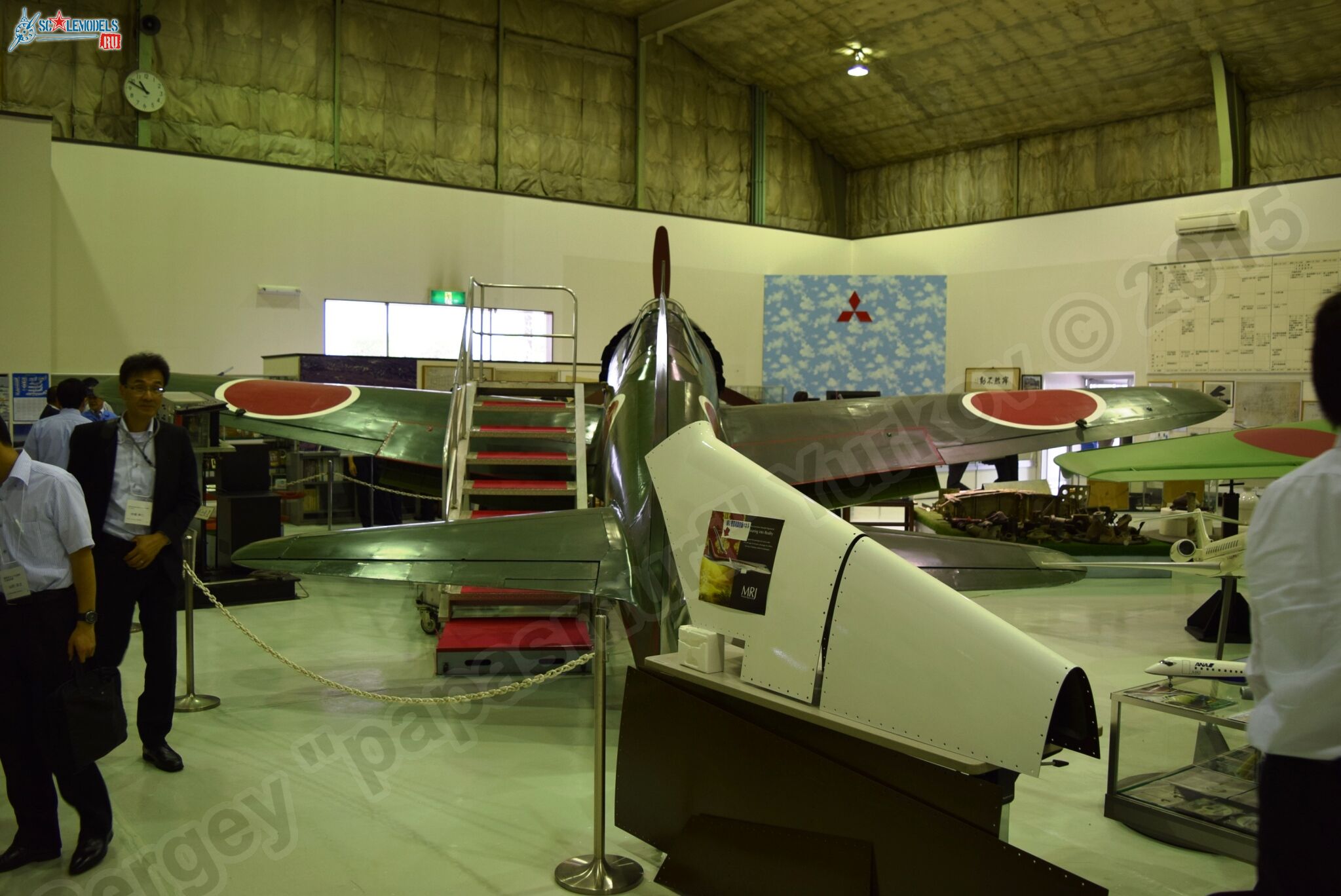 Mitsubishi_A6M5_Zero_0071.jpg