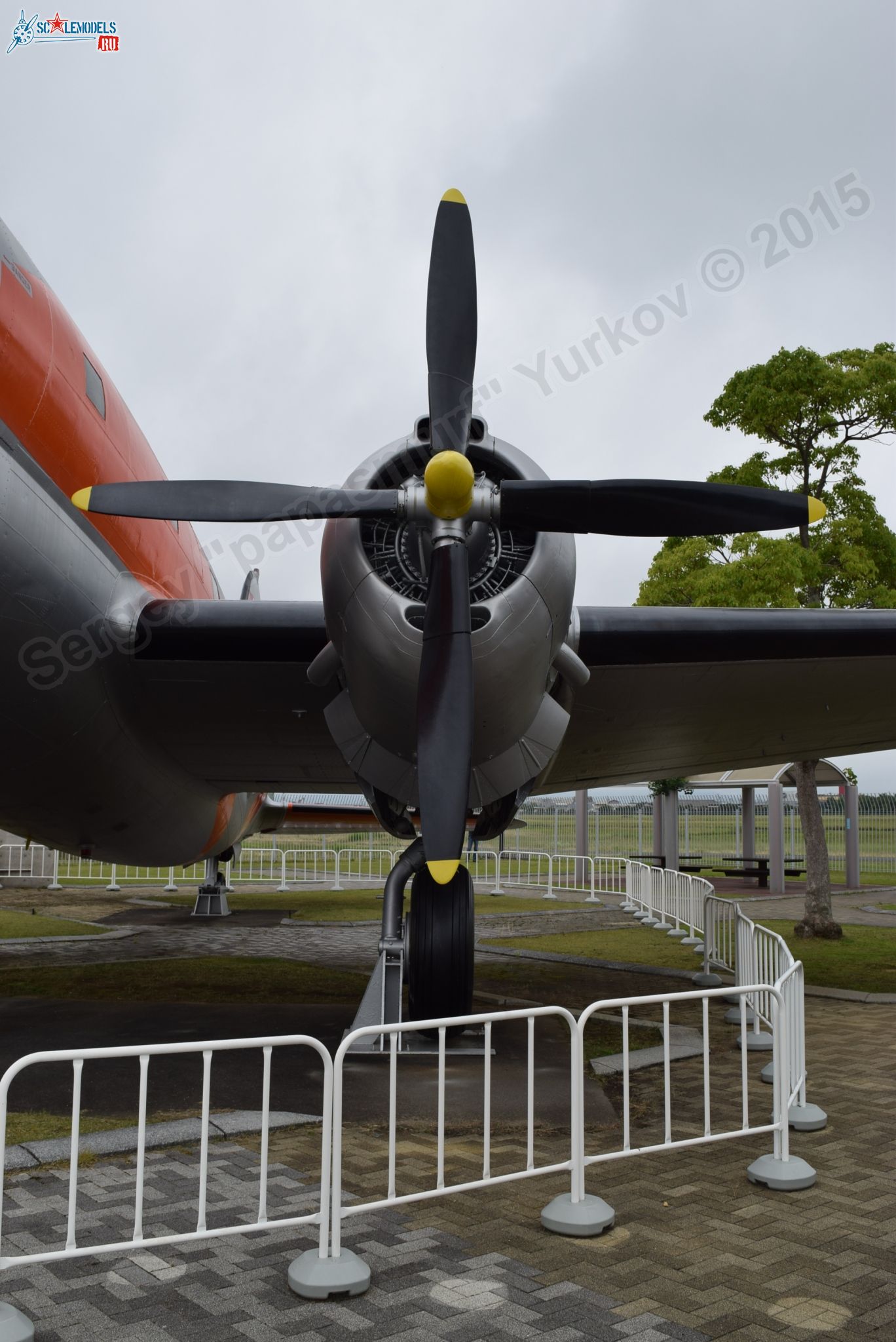 Curtiss_C-46A_Commando_0046.jpg