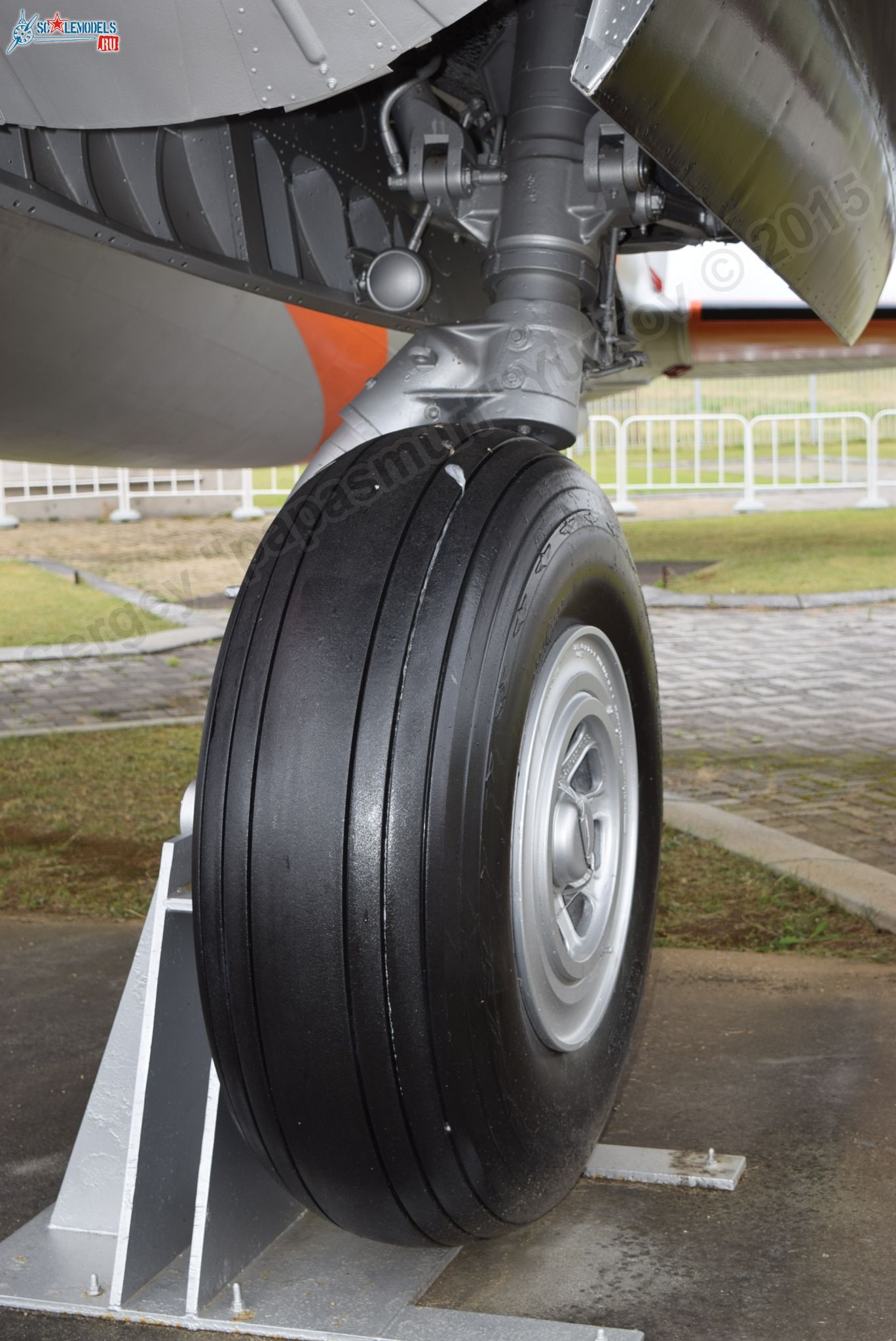 Curtiss_C-46A_Commando_0048.jpg