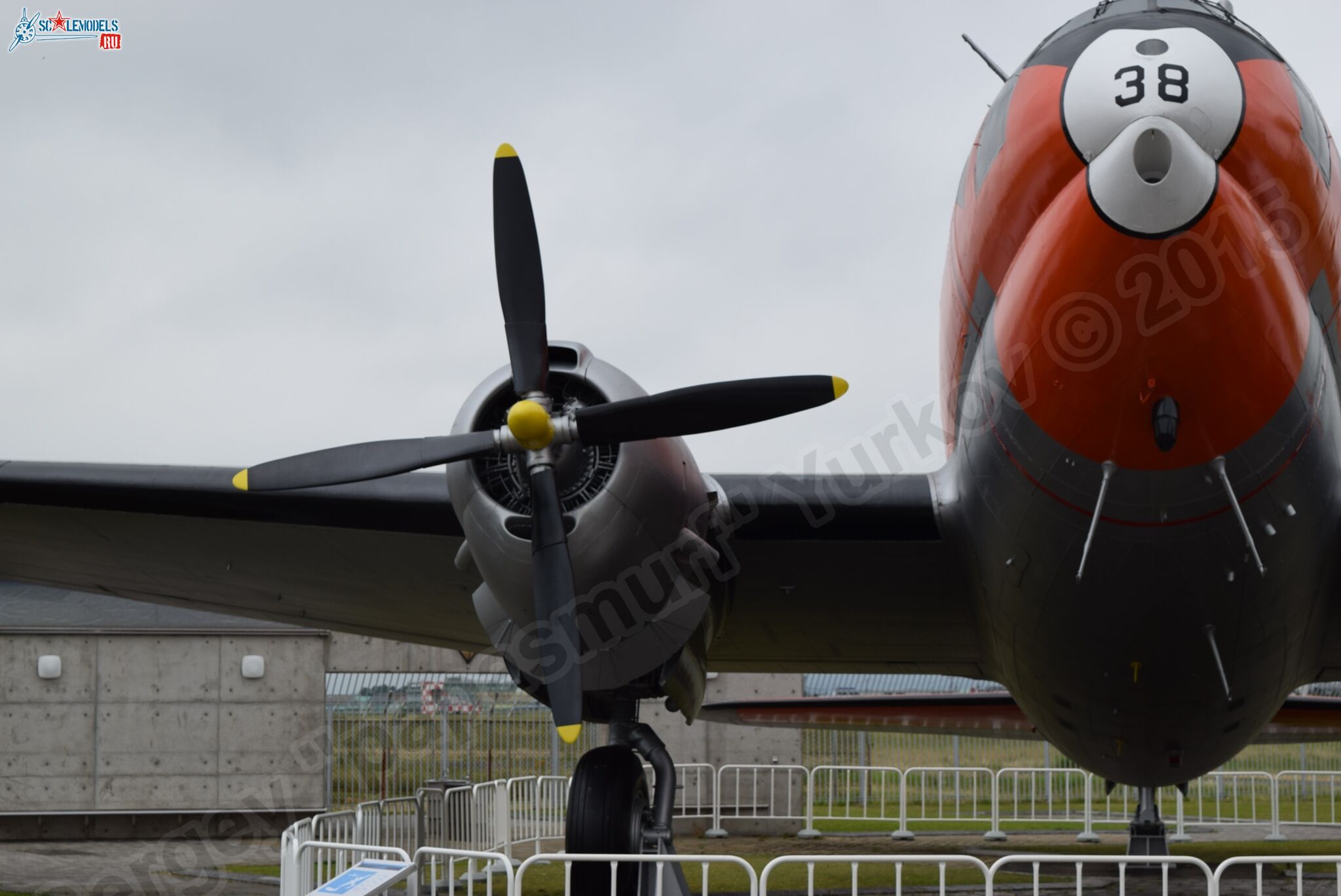 Curtiss_C-46A_Commando_0067.jpg