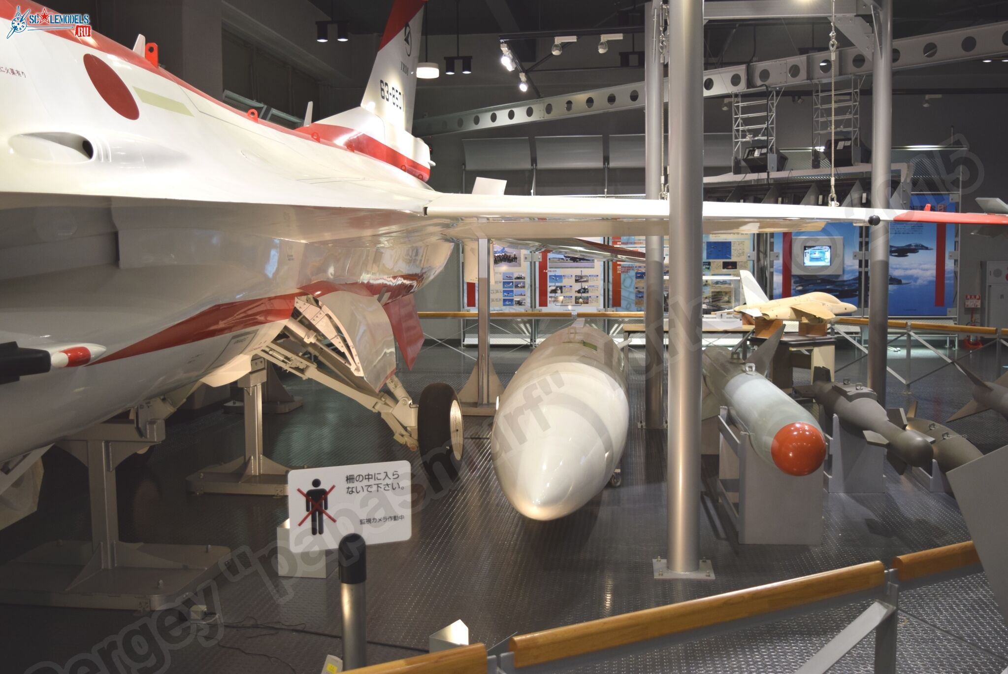 Mitsubishi_F-2_Mockup_0004.jpg