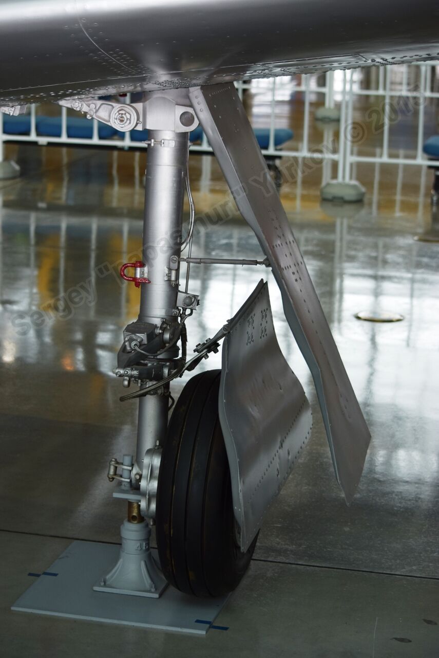 T-28B_0065.jpg